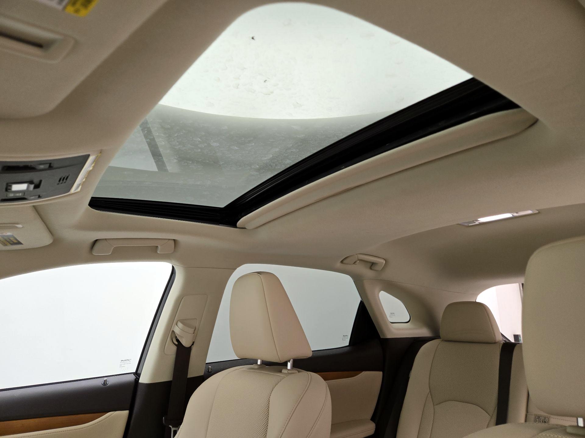 Thumbnail: 2020 Lexus RX - 20