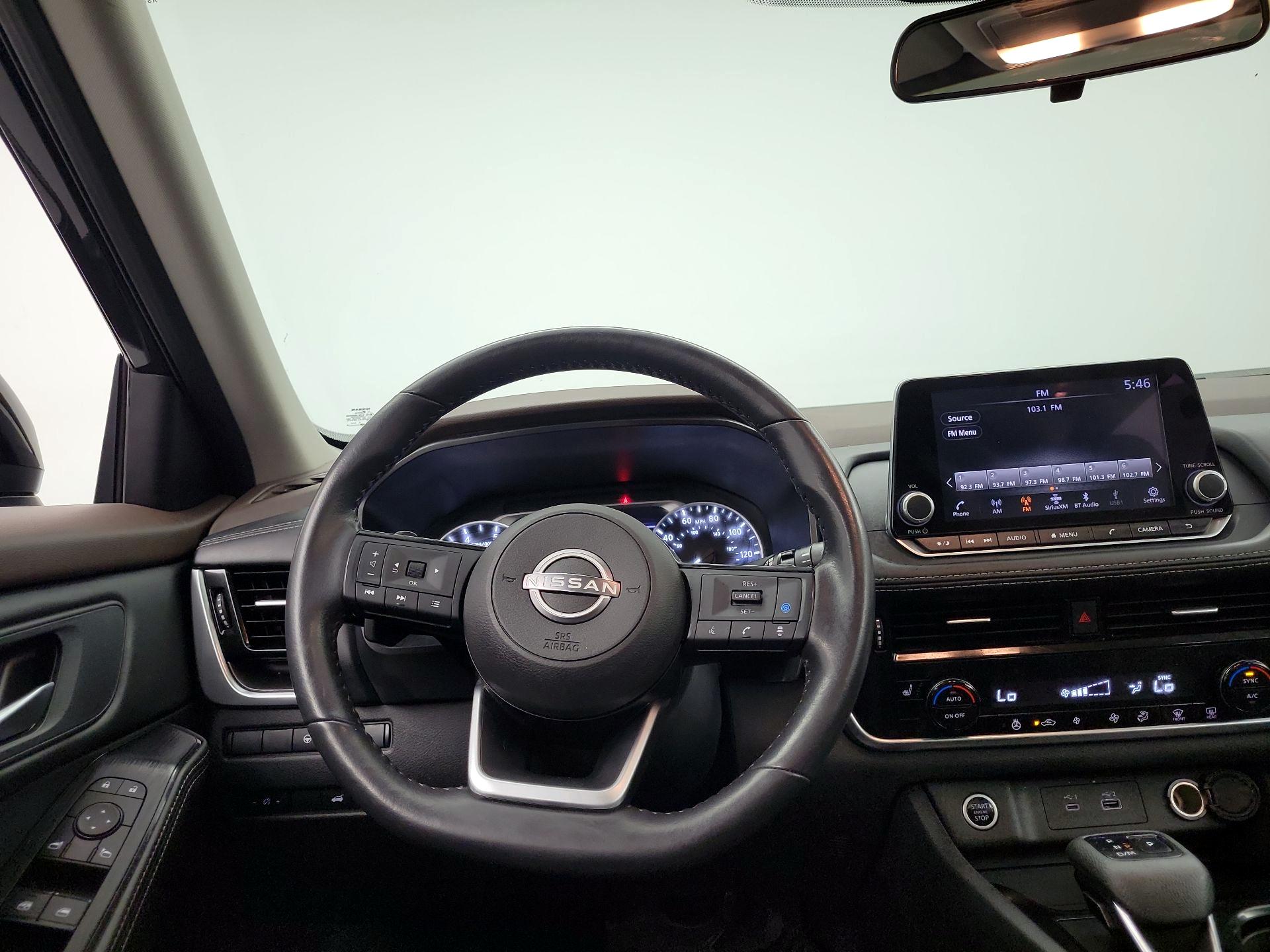 Thumbnail: 2023 Nissan Rogue - 10