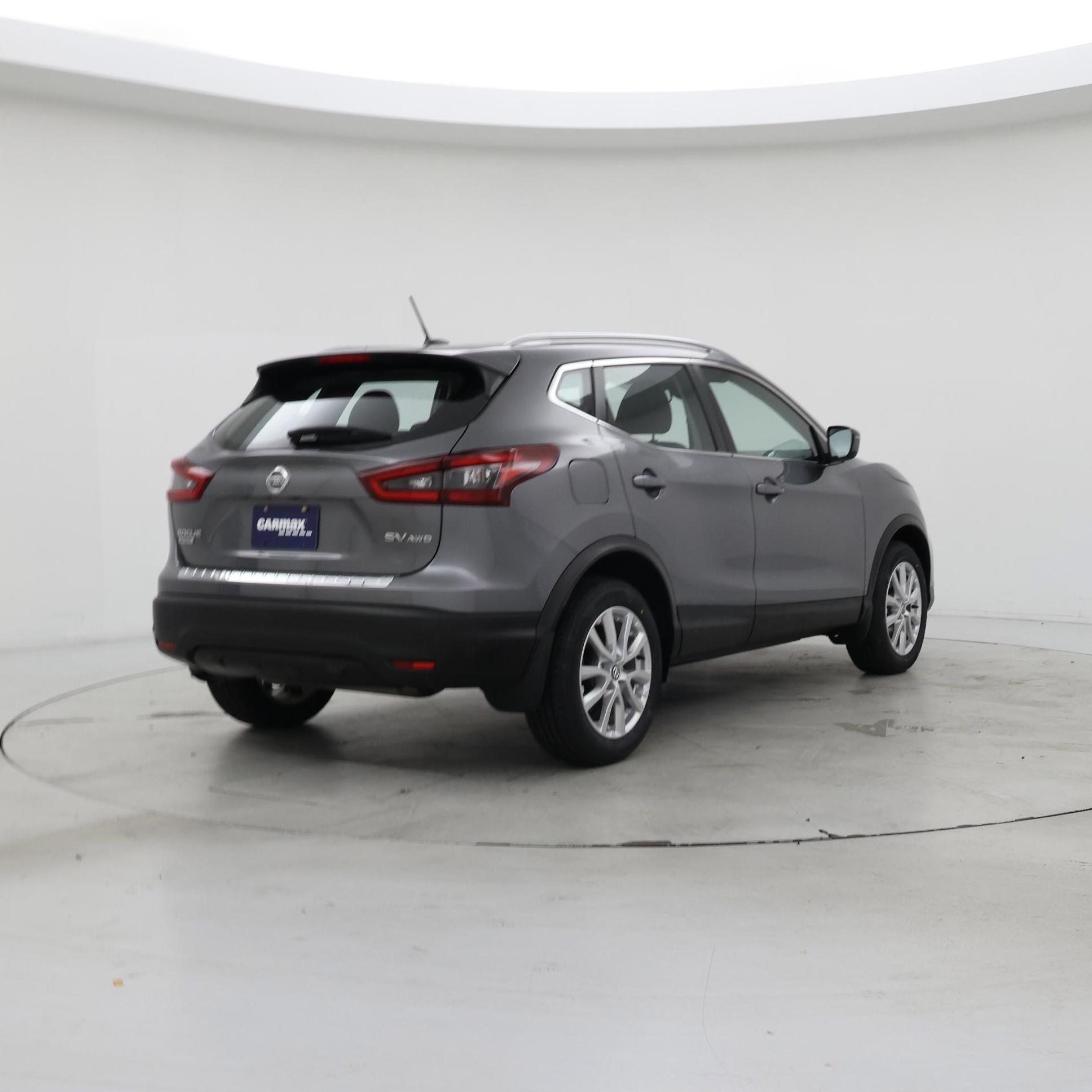 Thumbnail: 2020 Nissan Rogue Sport - 8