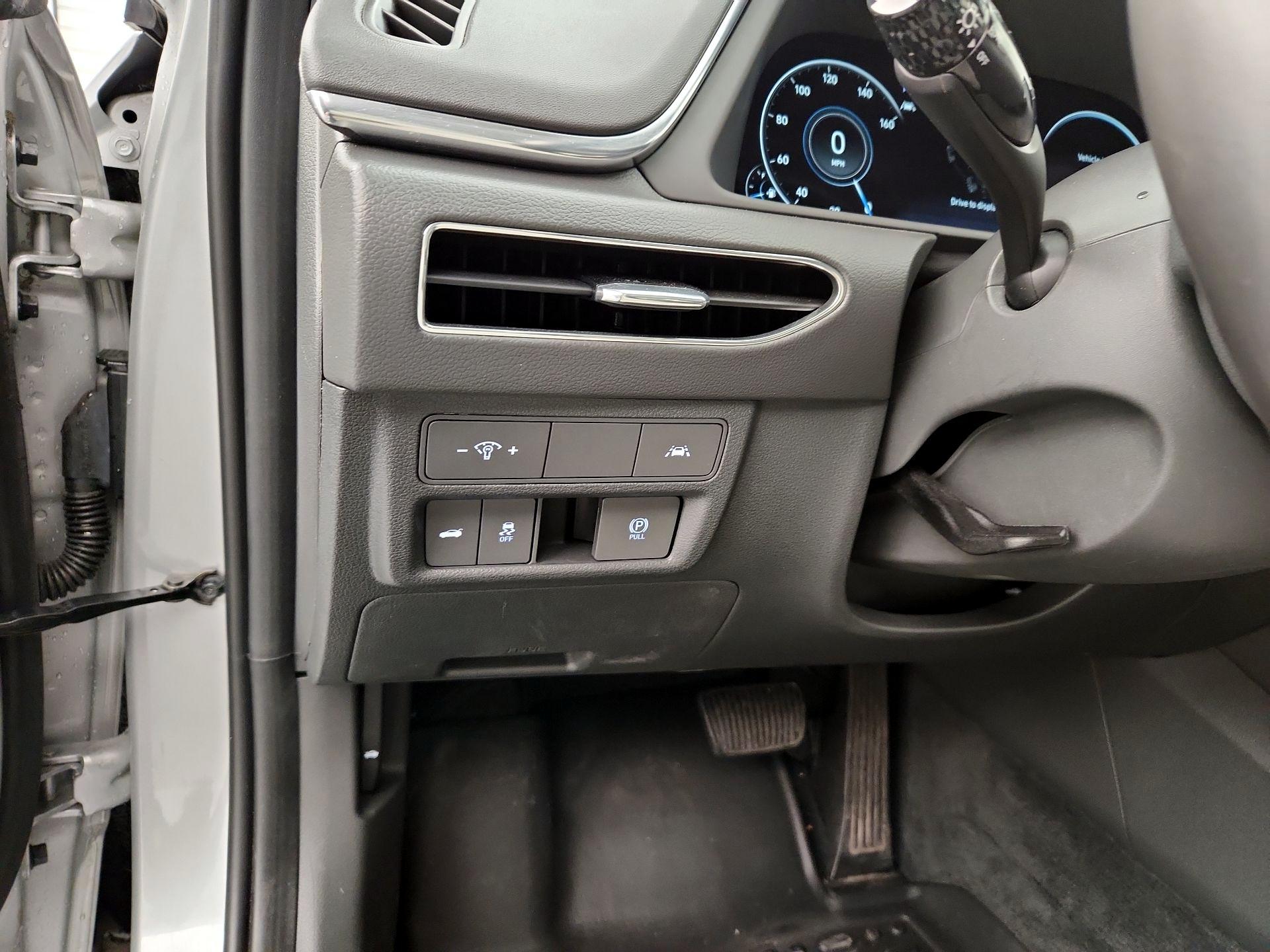 Thumbnail: 2023 Hyundai Sonata - 13