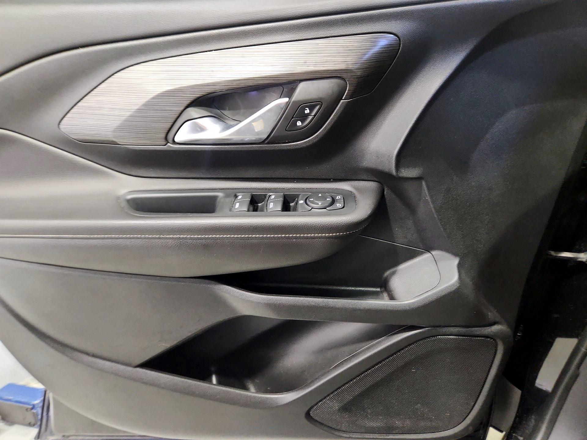 Thumbnail: 2022 GMC Terrain - 12