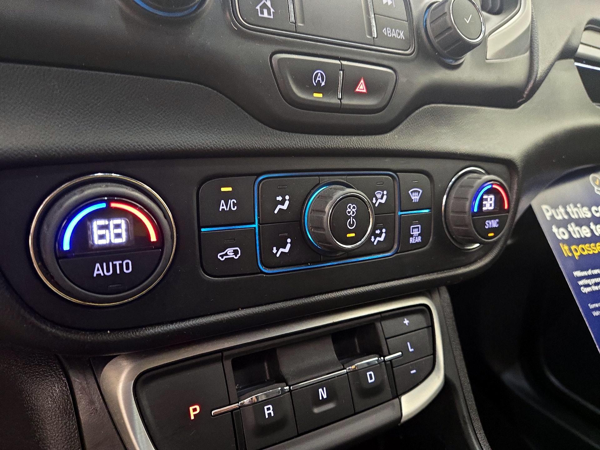 Thumbnail: 2022 GMC Terrain - 16