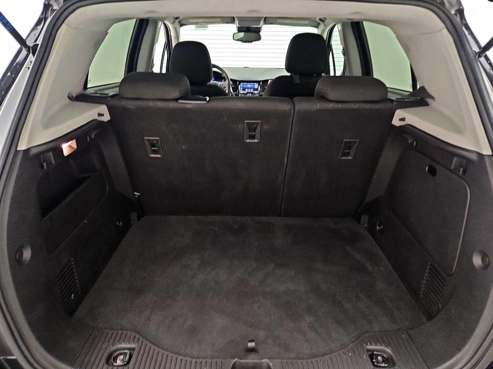 Thumbnail: 2020 Chevrolet Trax - 19