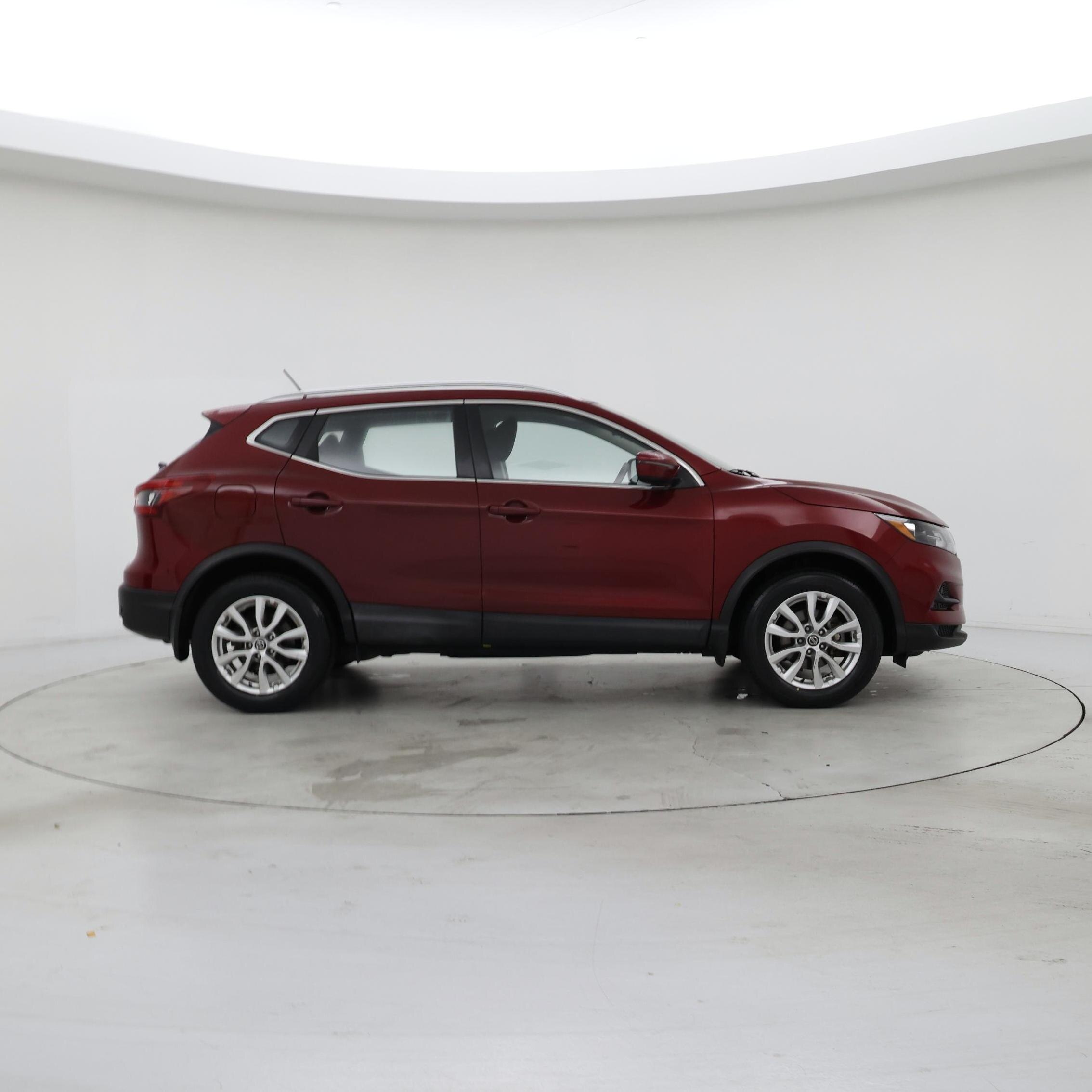 Thumbnail: 2020 Nissan Rogue Sport - 7