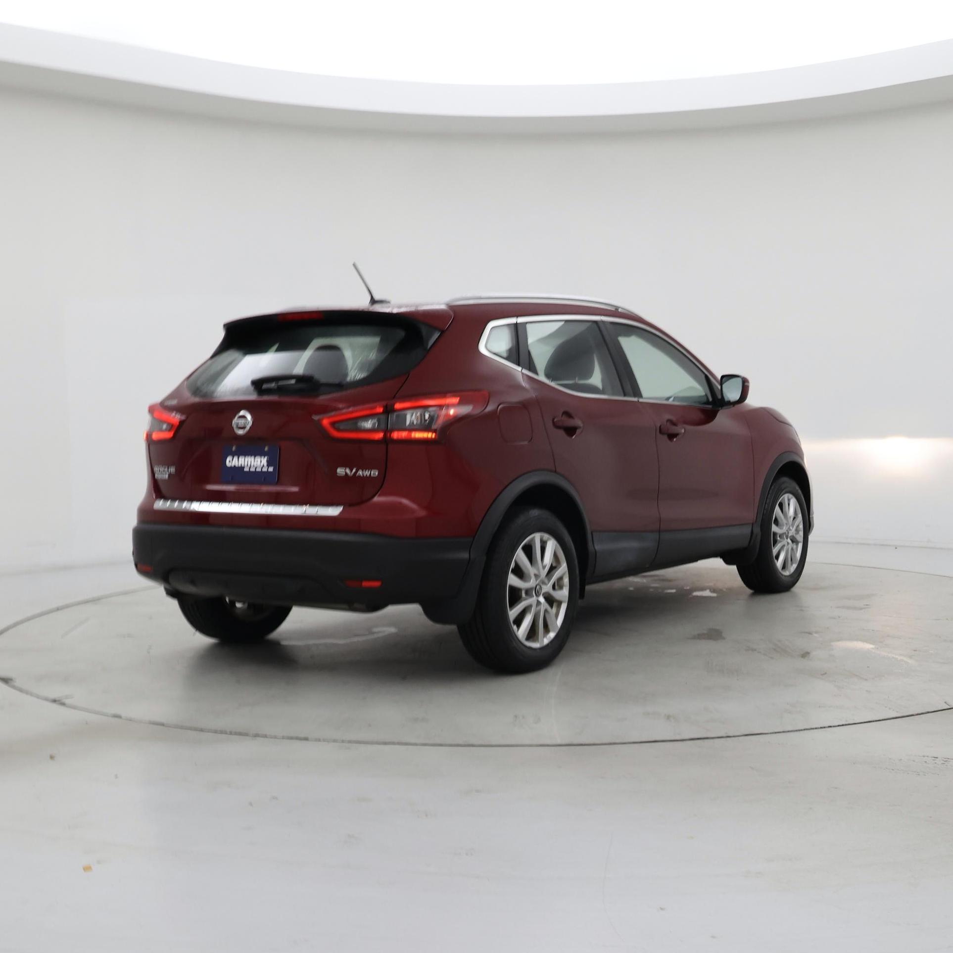 Thumbnail: 2020 Nissan Rogue Sport - 8
