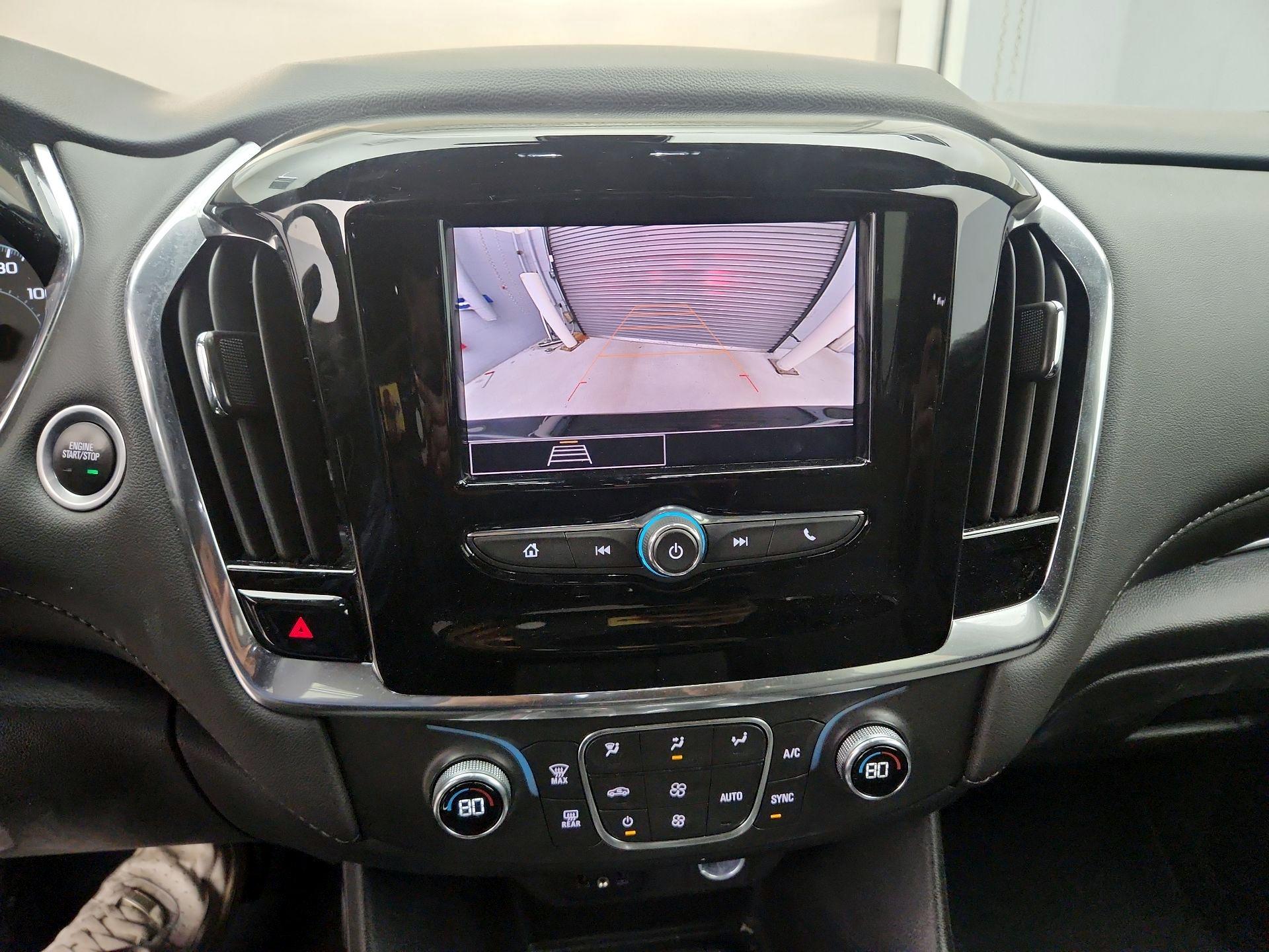 Thumbnail: 2023 Chevrolet Traverse - 14