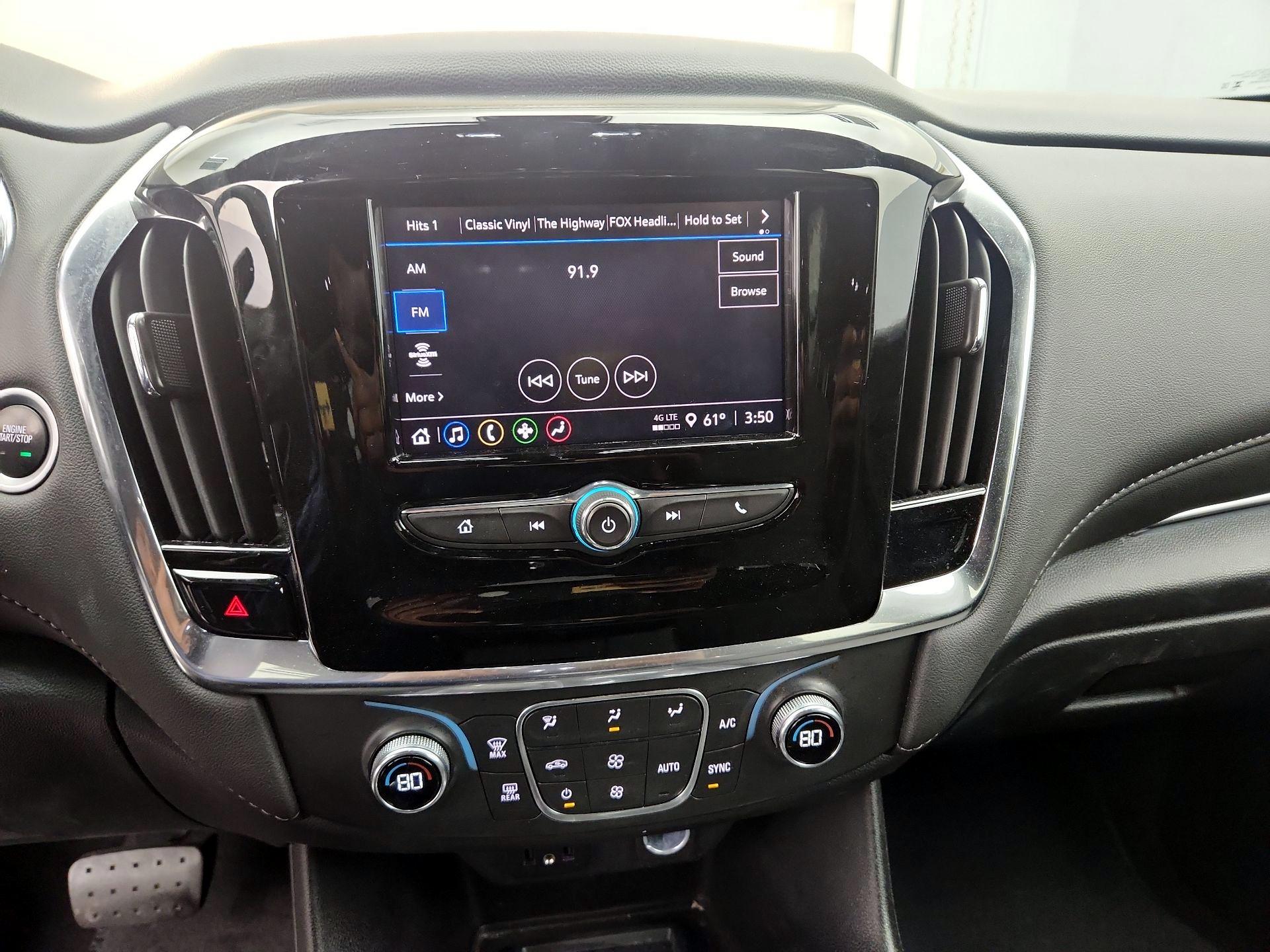 Thumbnail: 2023 Chevrolet Traverse - 15
