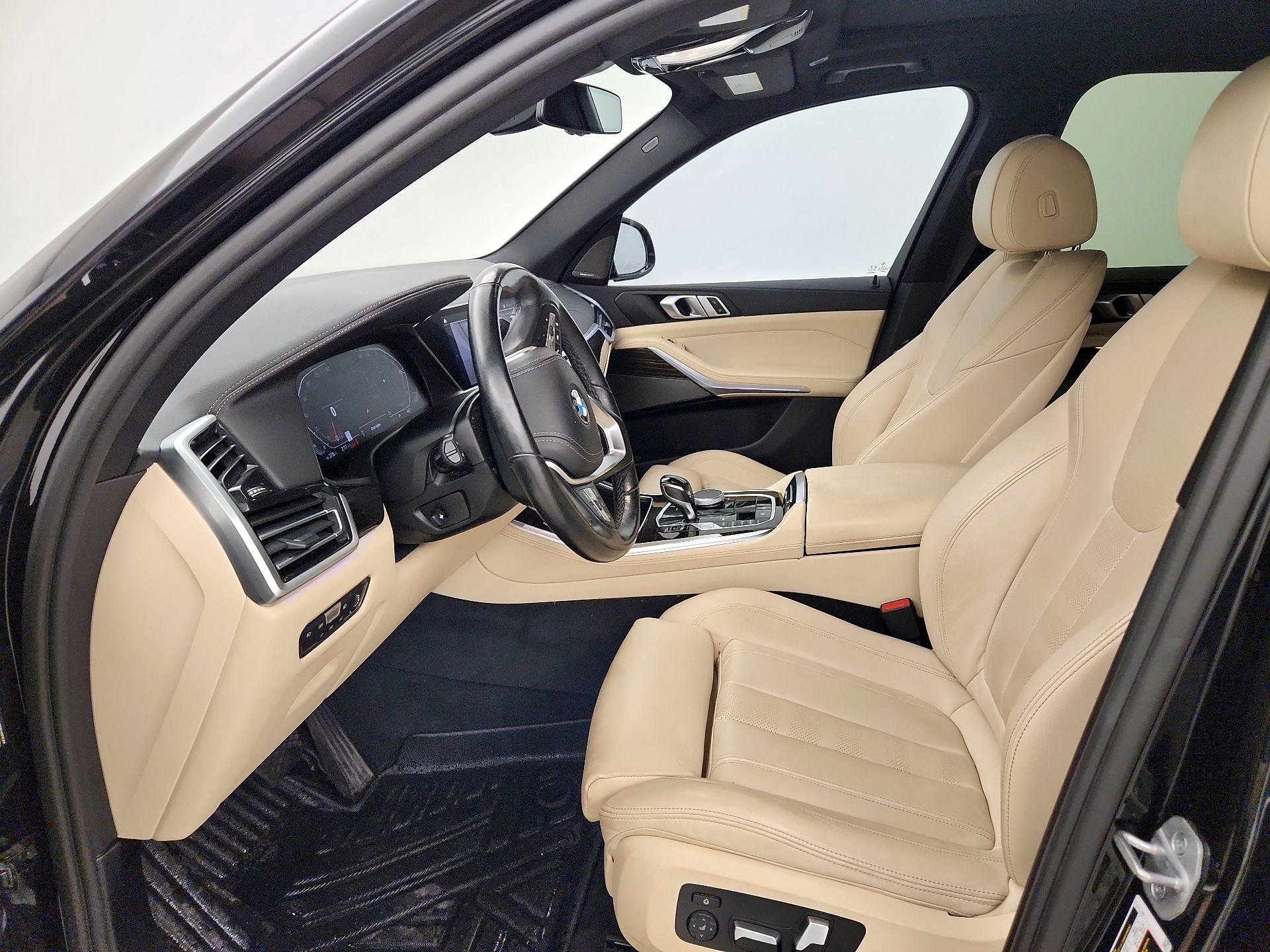 Thumbnail: 2021 BMW X5 - 11