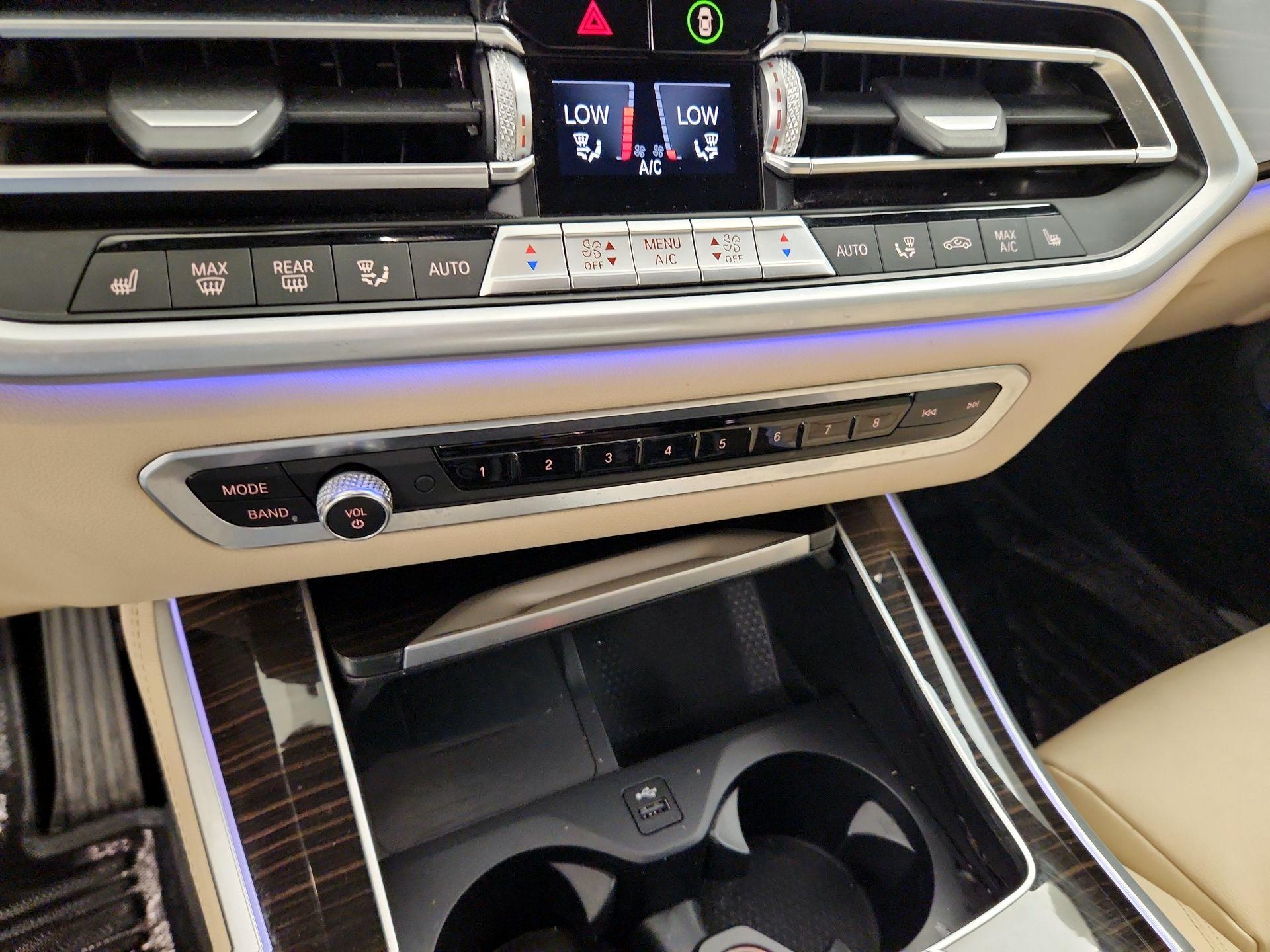 Thumbnail: 2021 BMW X5 - 16