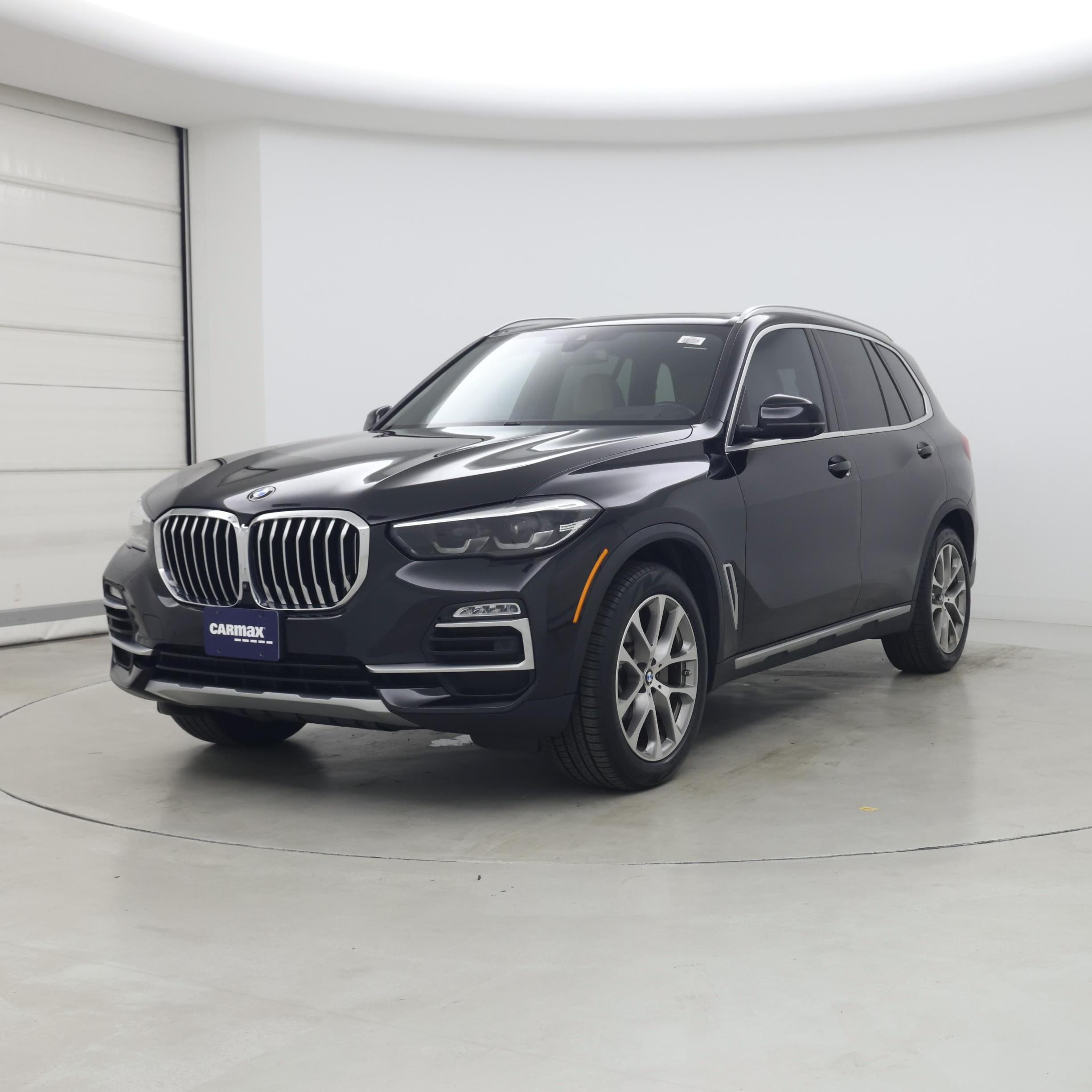 Thumbnail: 2021 BMW X5 - 4