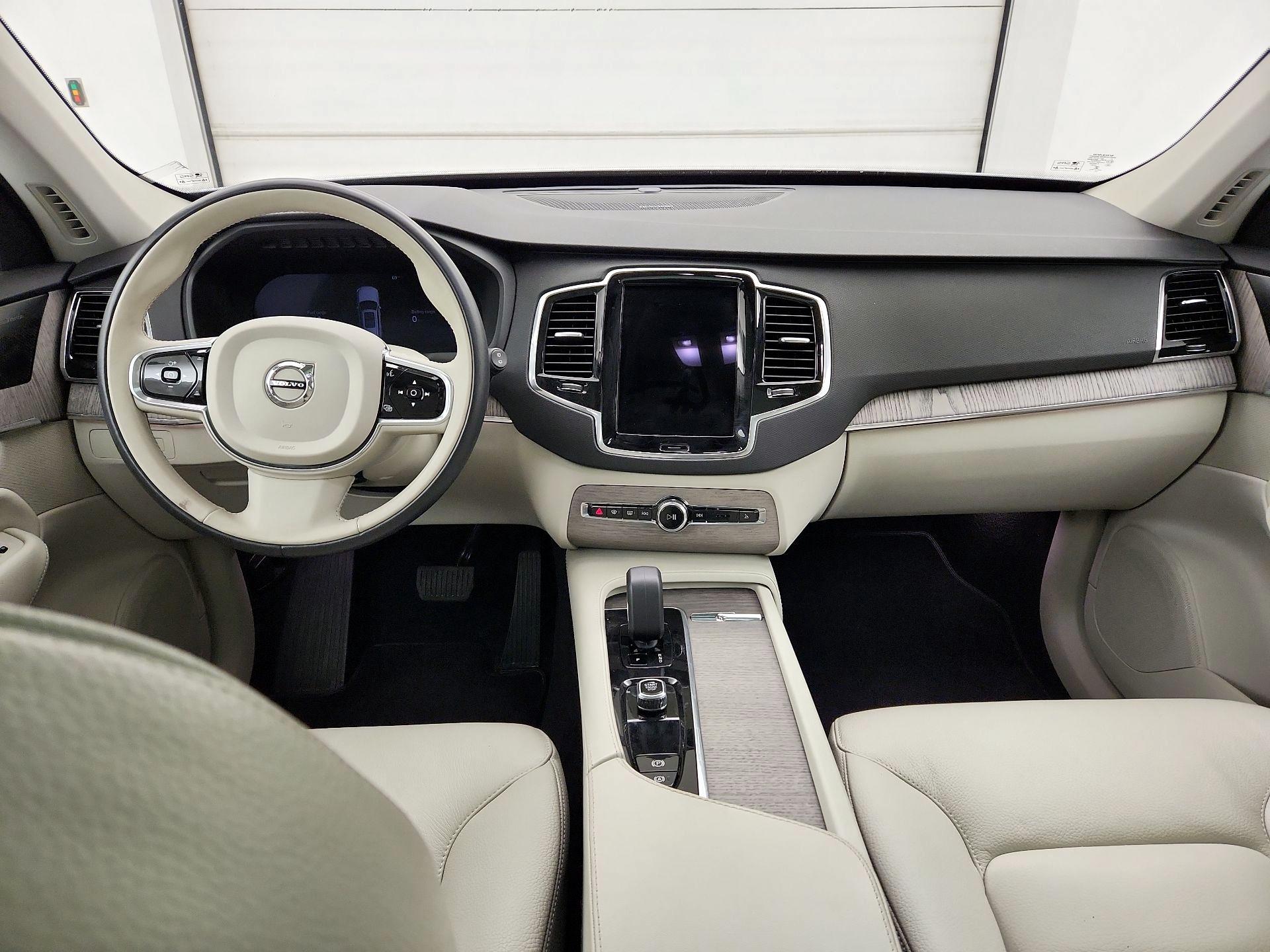 Thumbnail: 2023 Volvo XC90 - 9