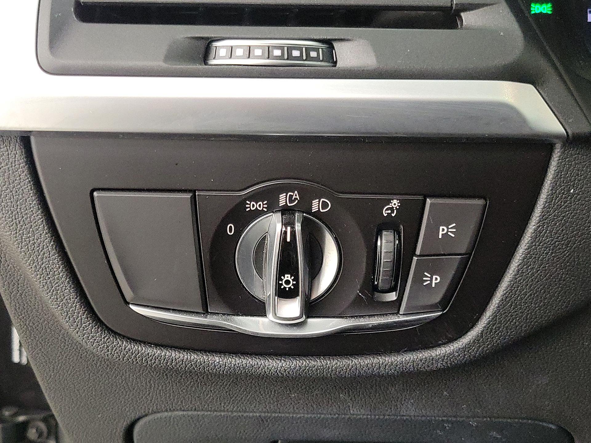 Thumbnail: 2022 BMW X4 - 13