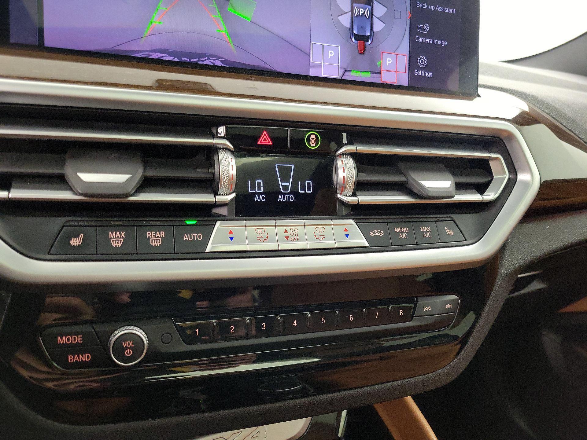 Thumbnail: 2022 BMW X4 - 17