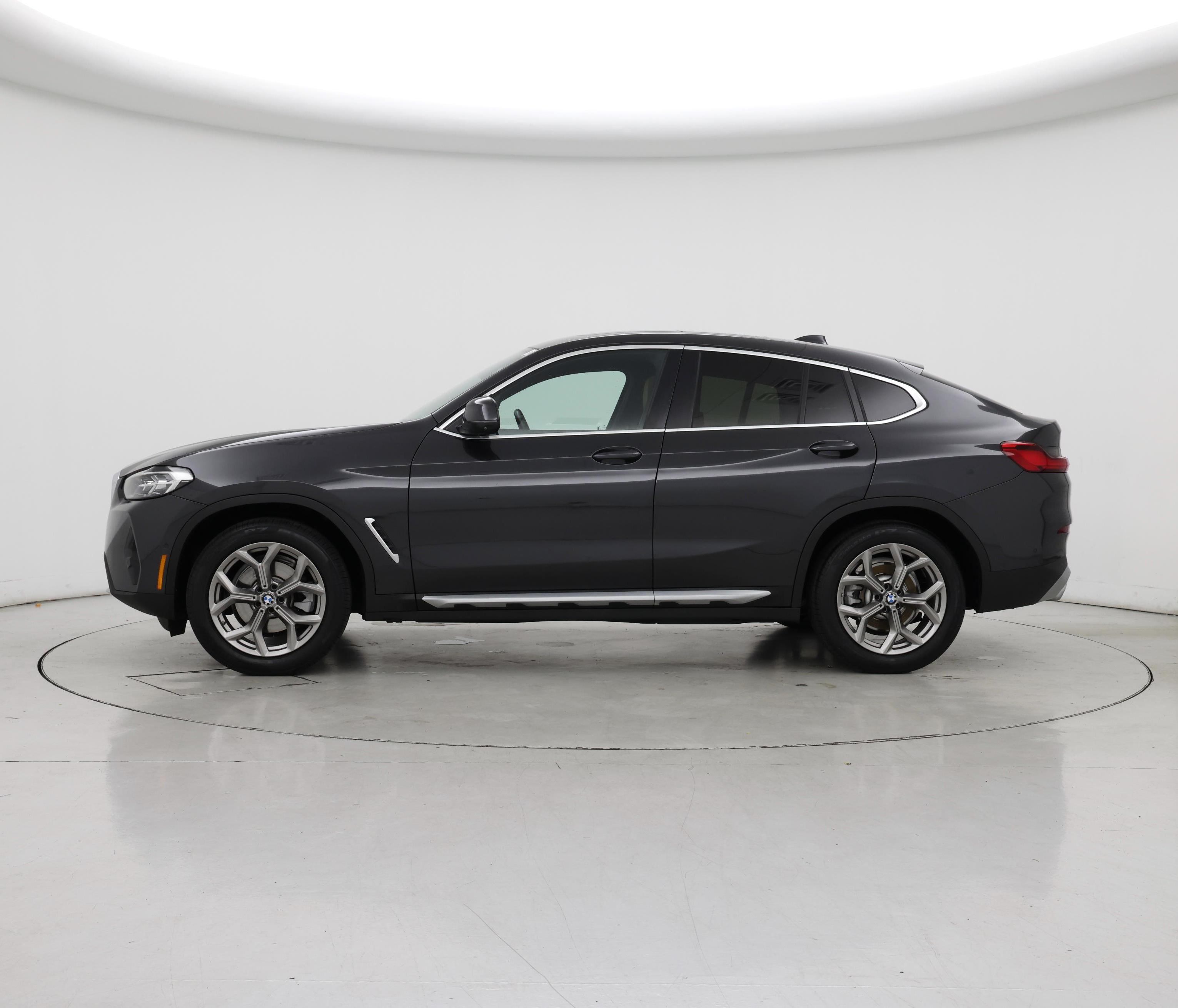Thumbnail: 2022 BMW X4 - 3