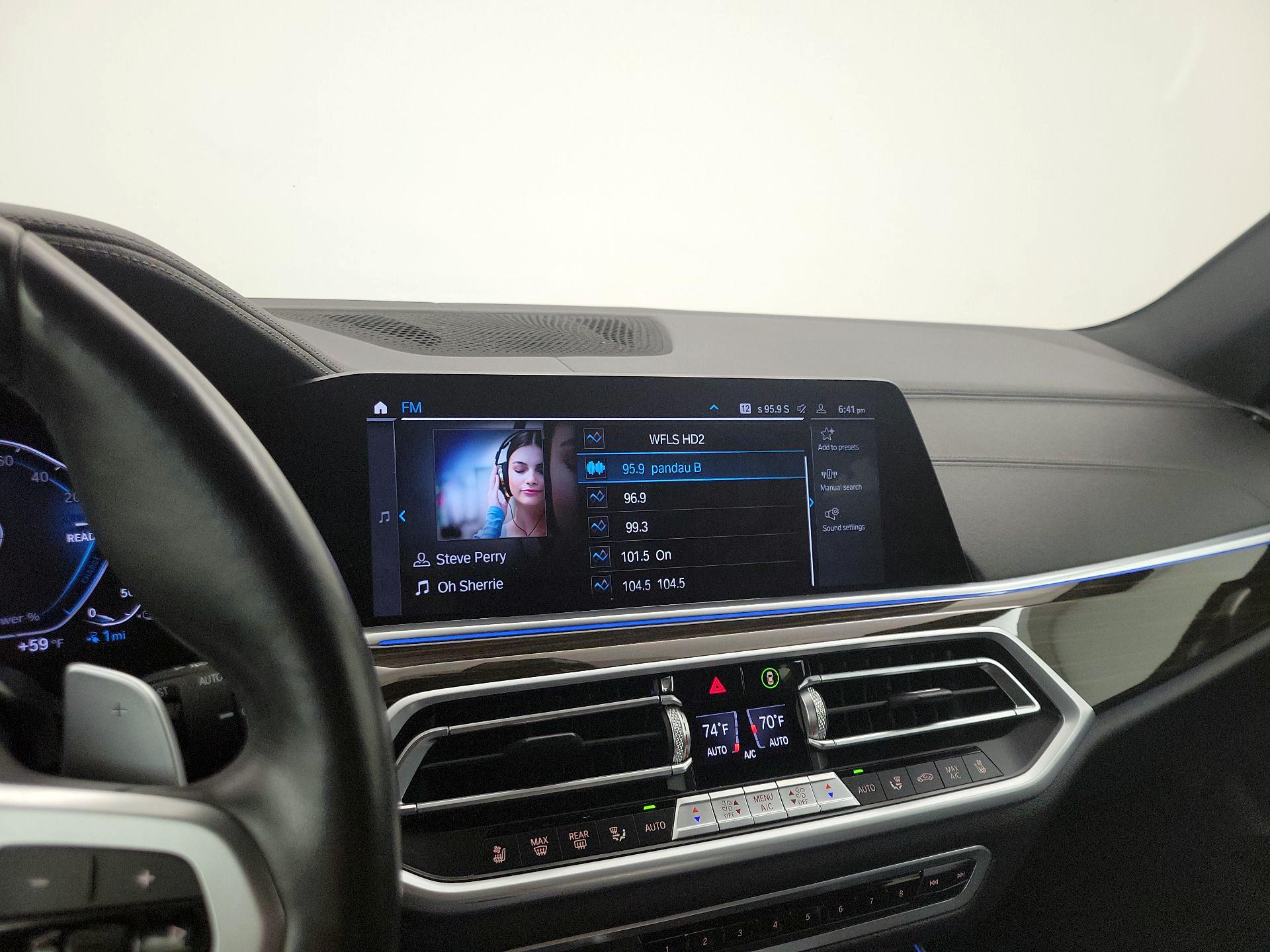 Thumbnail: 2021 BMW X5 - 16