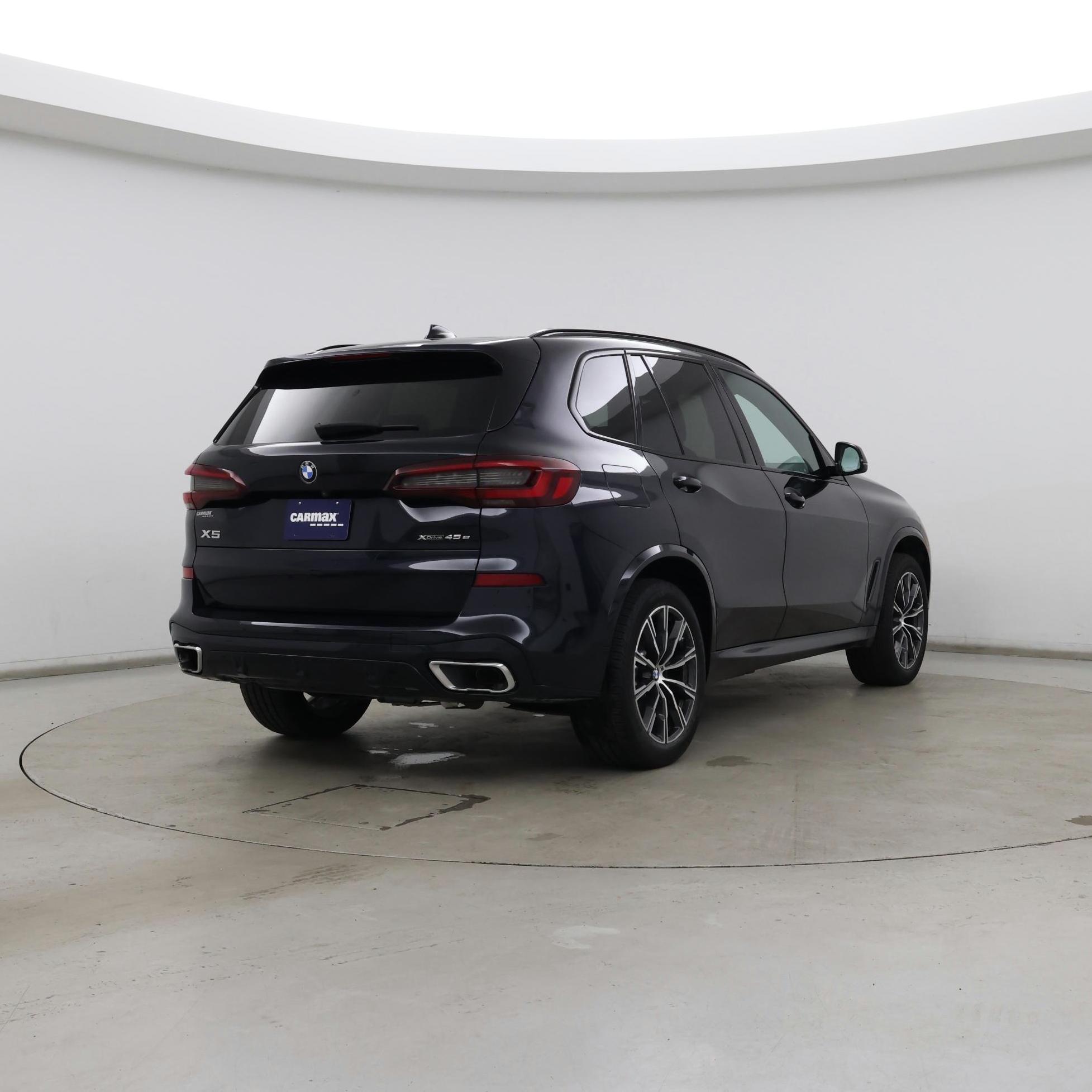 Thumbnail: 2021 BMW X5 - 8