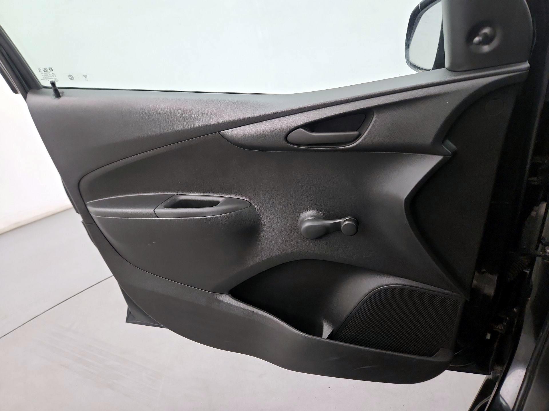 Thumbnail: 2020 Chevrolet Spark - 10