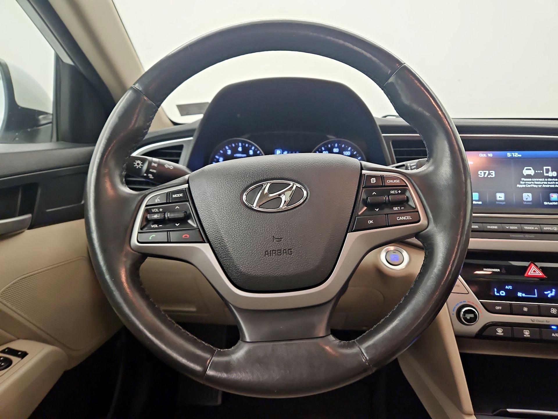 Thumbnail: 2017 Hyundai Elantra - 10