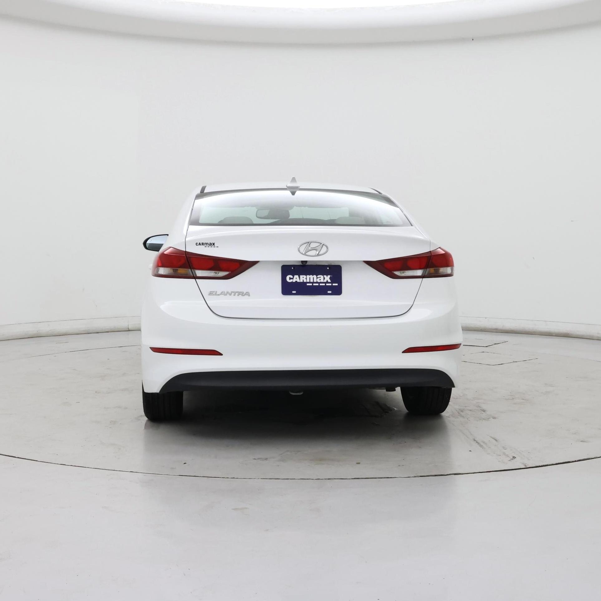 Thumbnail: 2017 Hyundai Elantra - 6