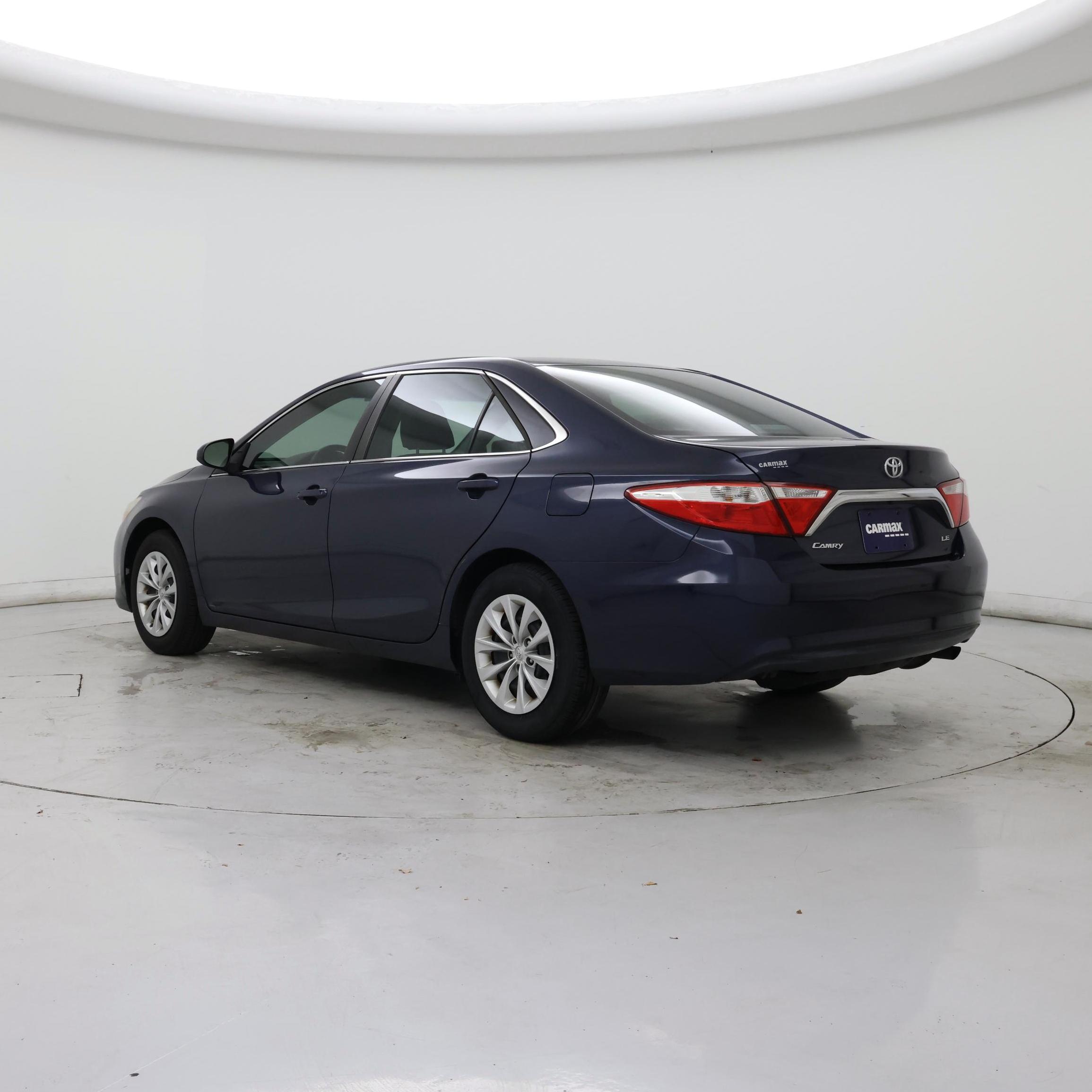 Thumbnail: 2016 Toyota Camry - 2