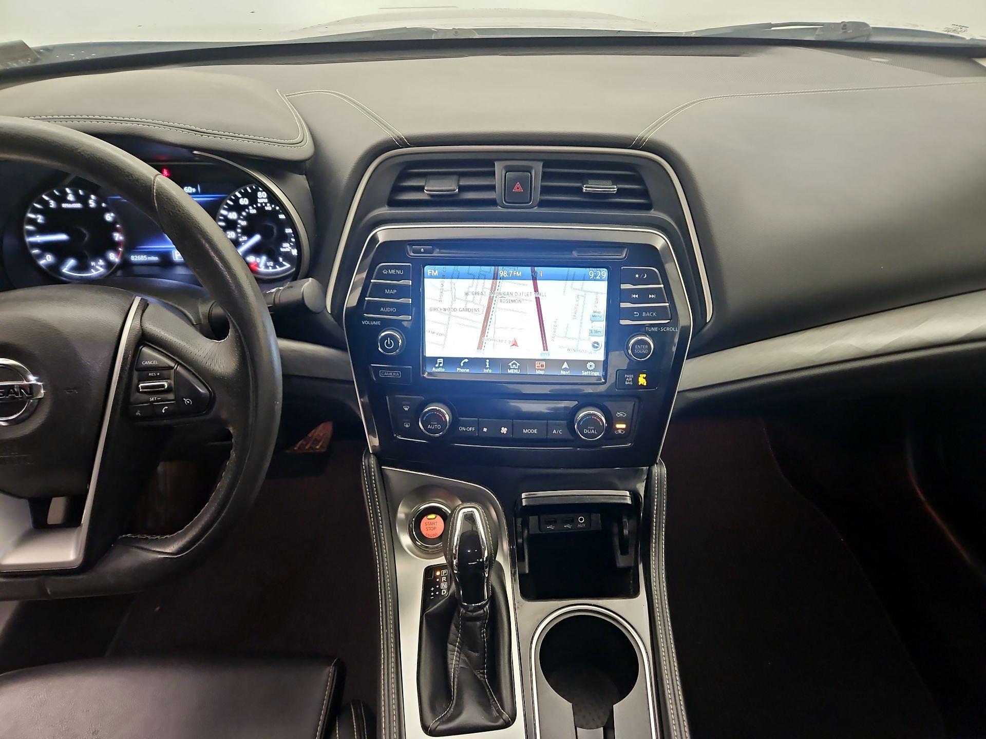 Thumbnail: 2017 Nissan Maxima - 9