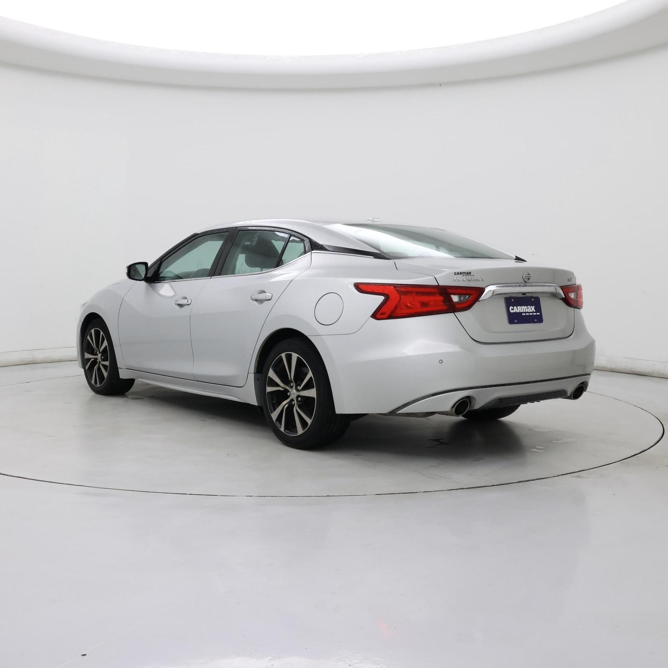 Thumbnail: 2017 Nissan Maxima - 2