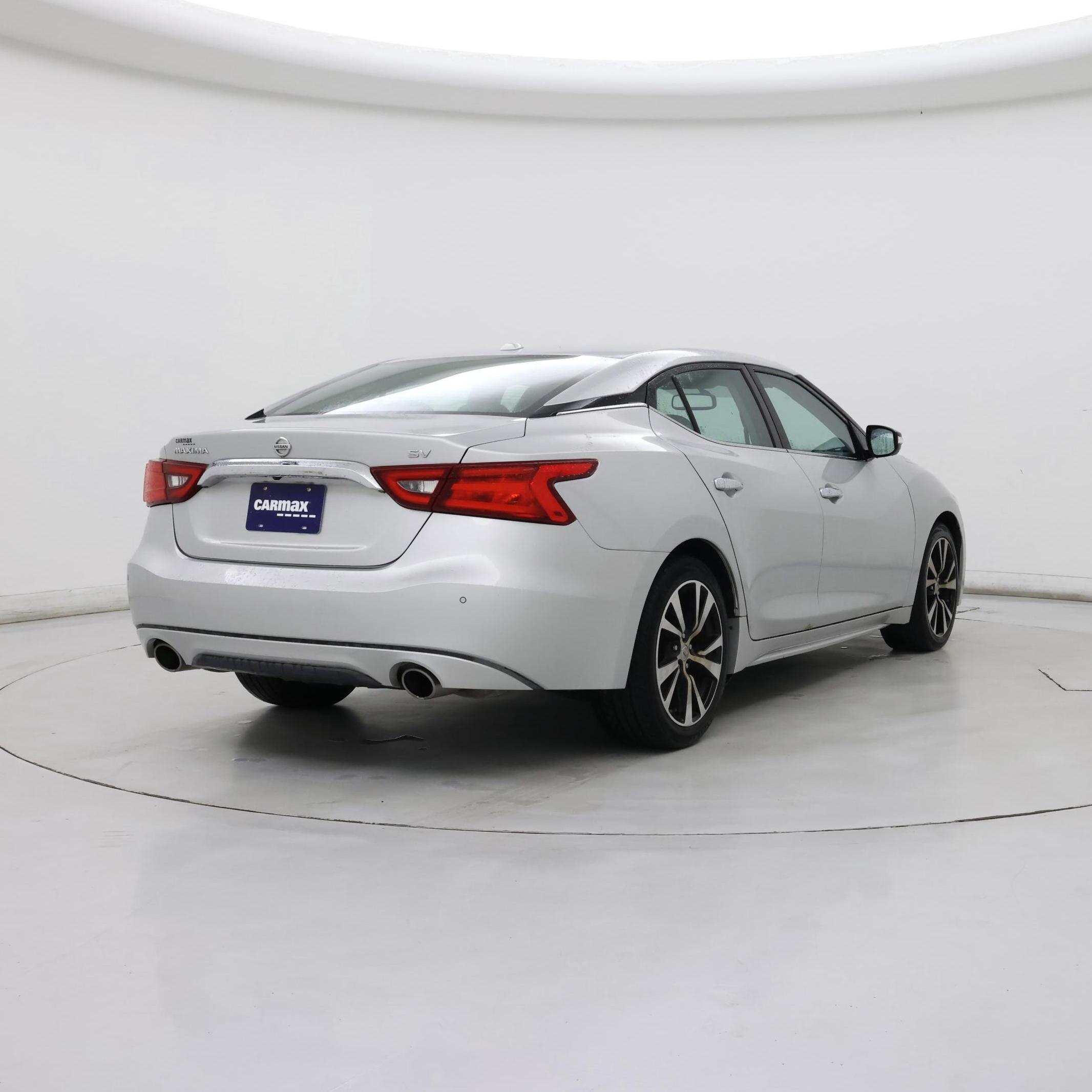 Thumbnail: 2017 Nissan Maxima - 8