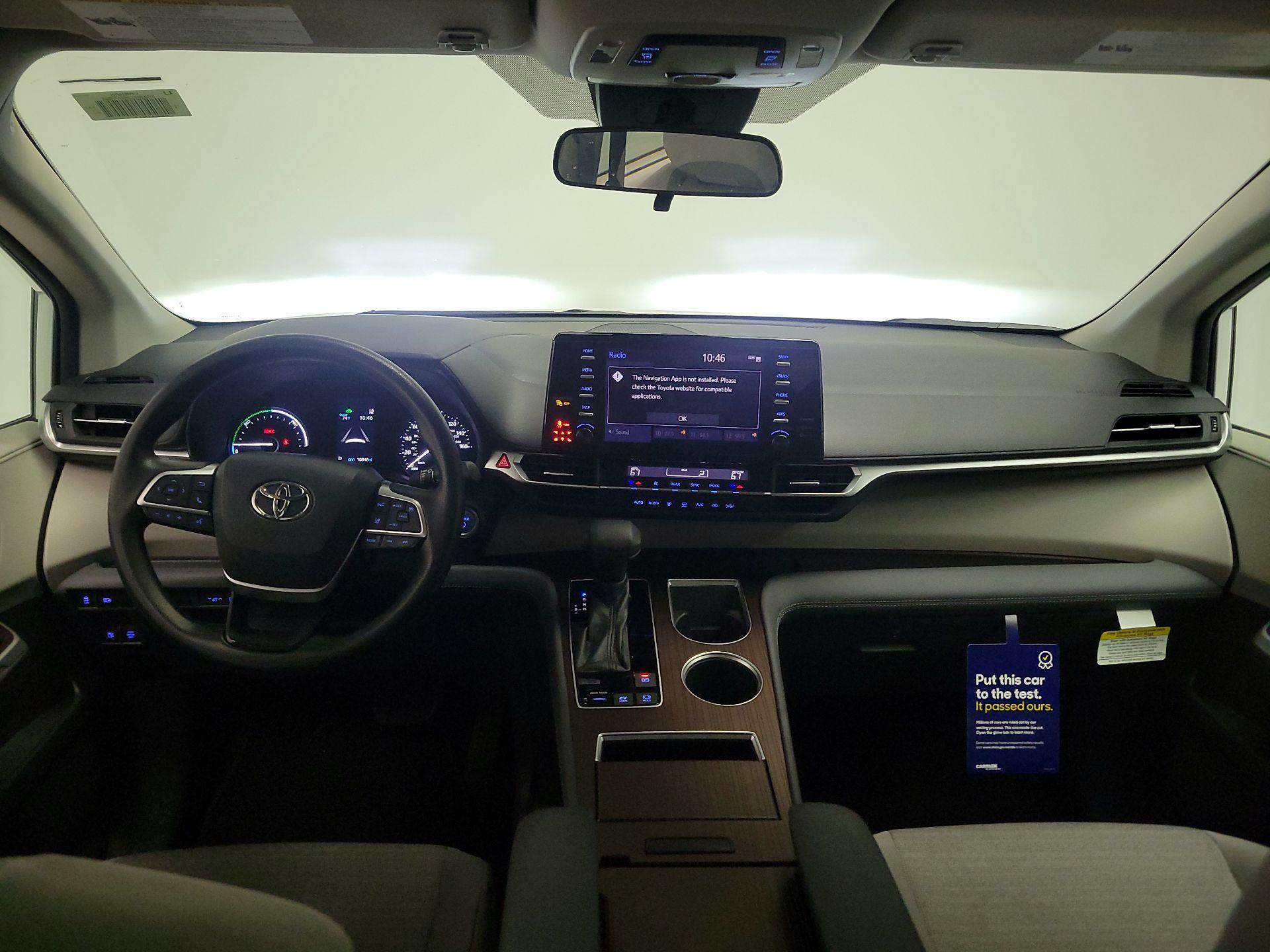 Thumbnail: 2021 Toyota Sienna - 9