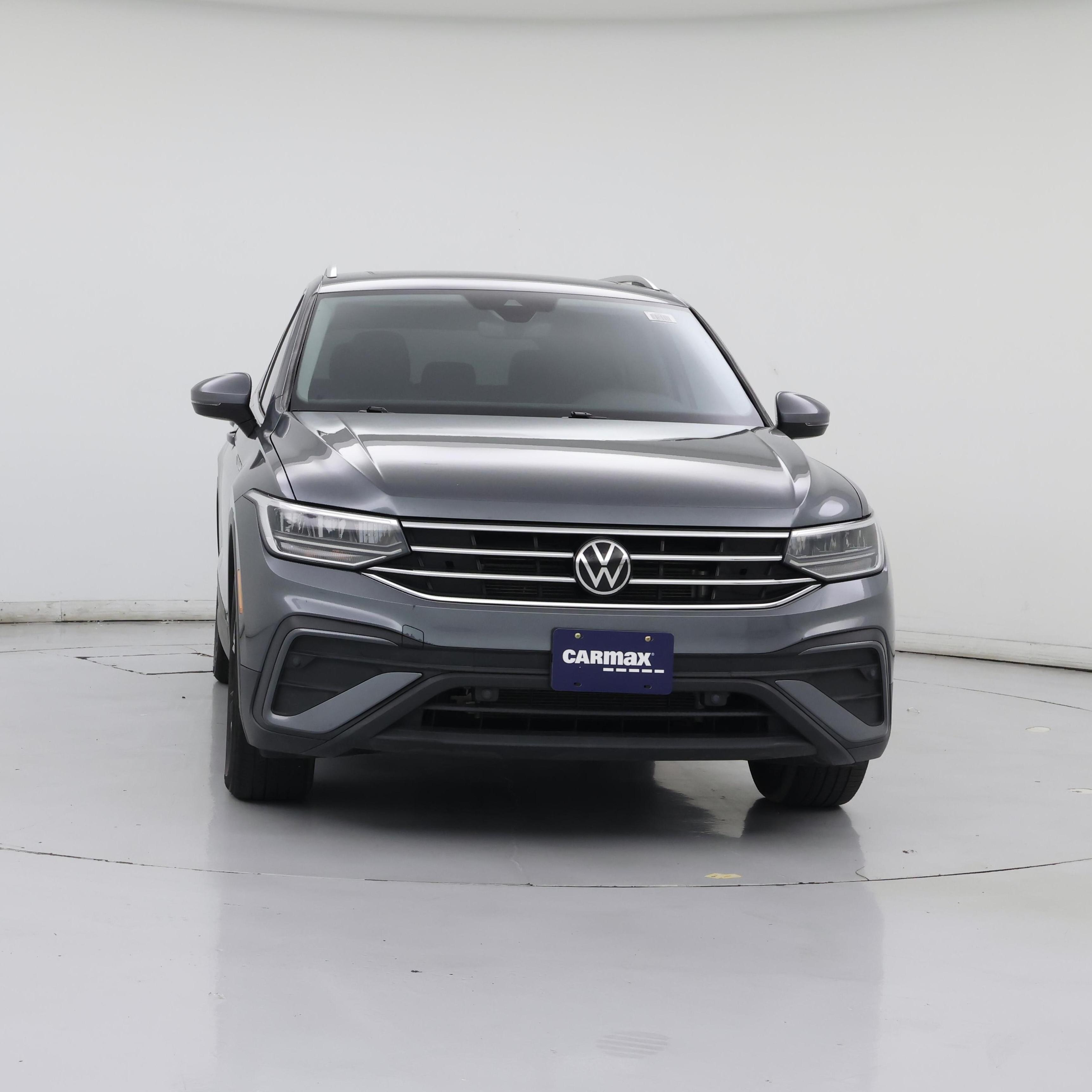 Thumbnail: 2023 Volkswagen Tiguan - 5