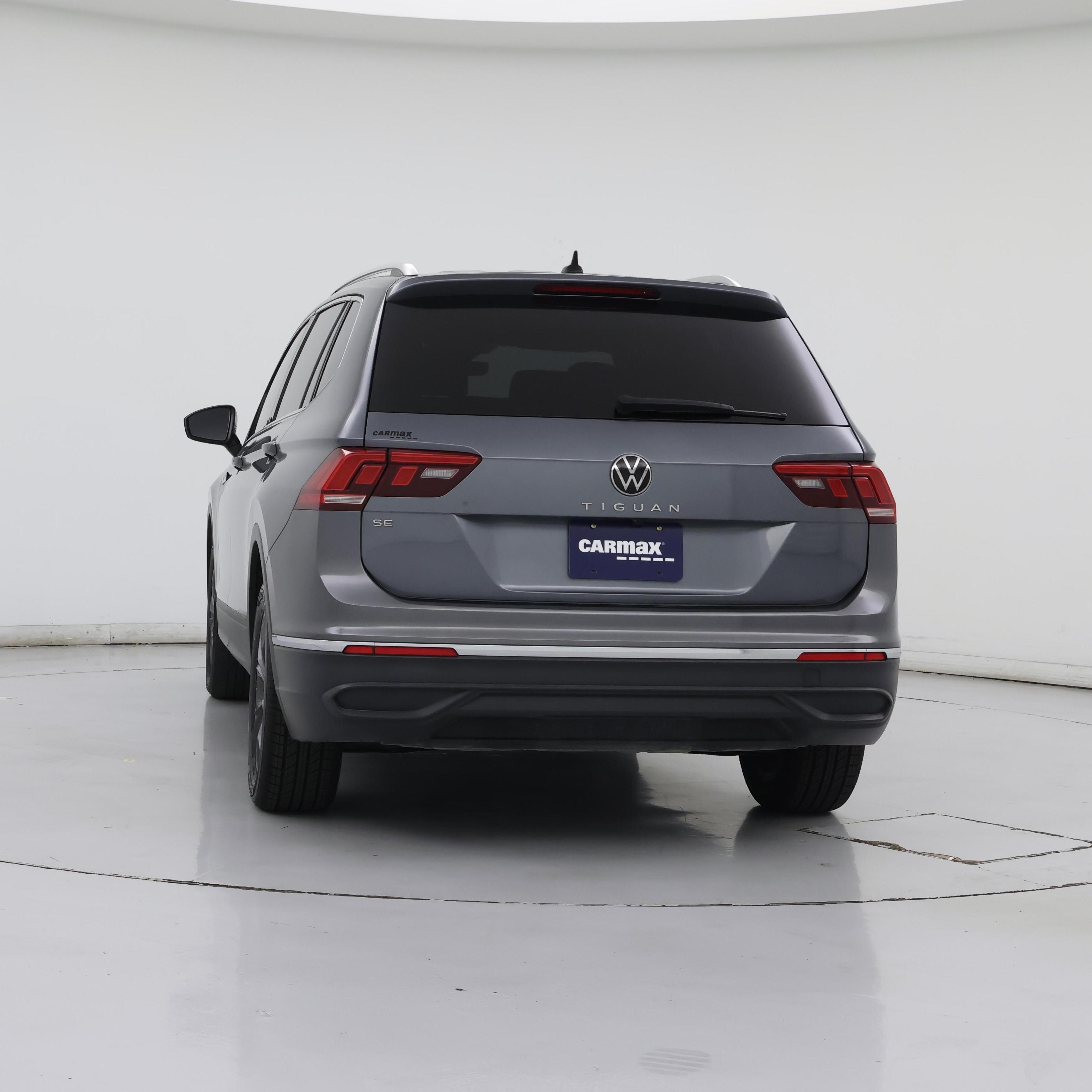 Thumbnail: 2023 Volkswagen Tiguan - 6