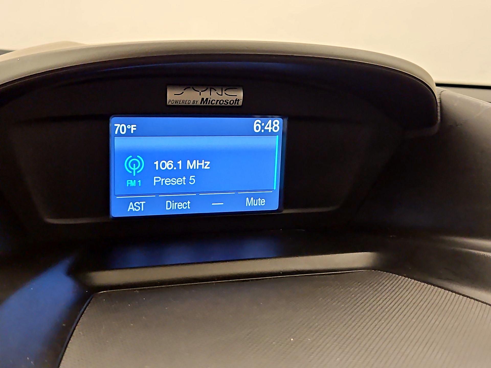 Thumbnail: 2014 Ford Escape - 15
