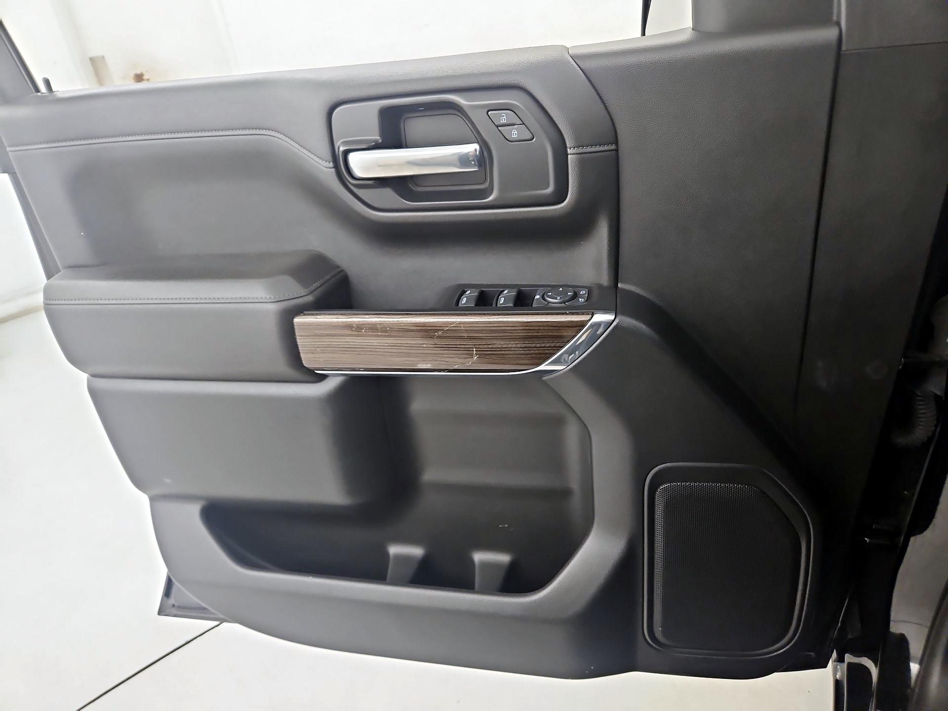 Thumbnail: 2022 Chevrolet Silverado 1500 - 12