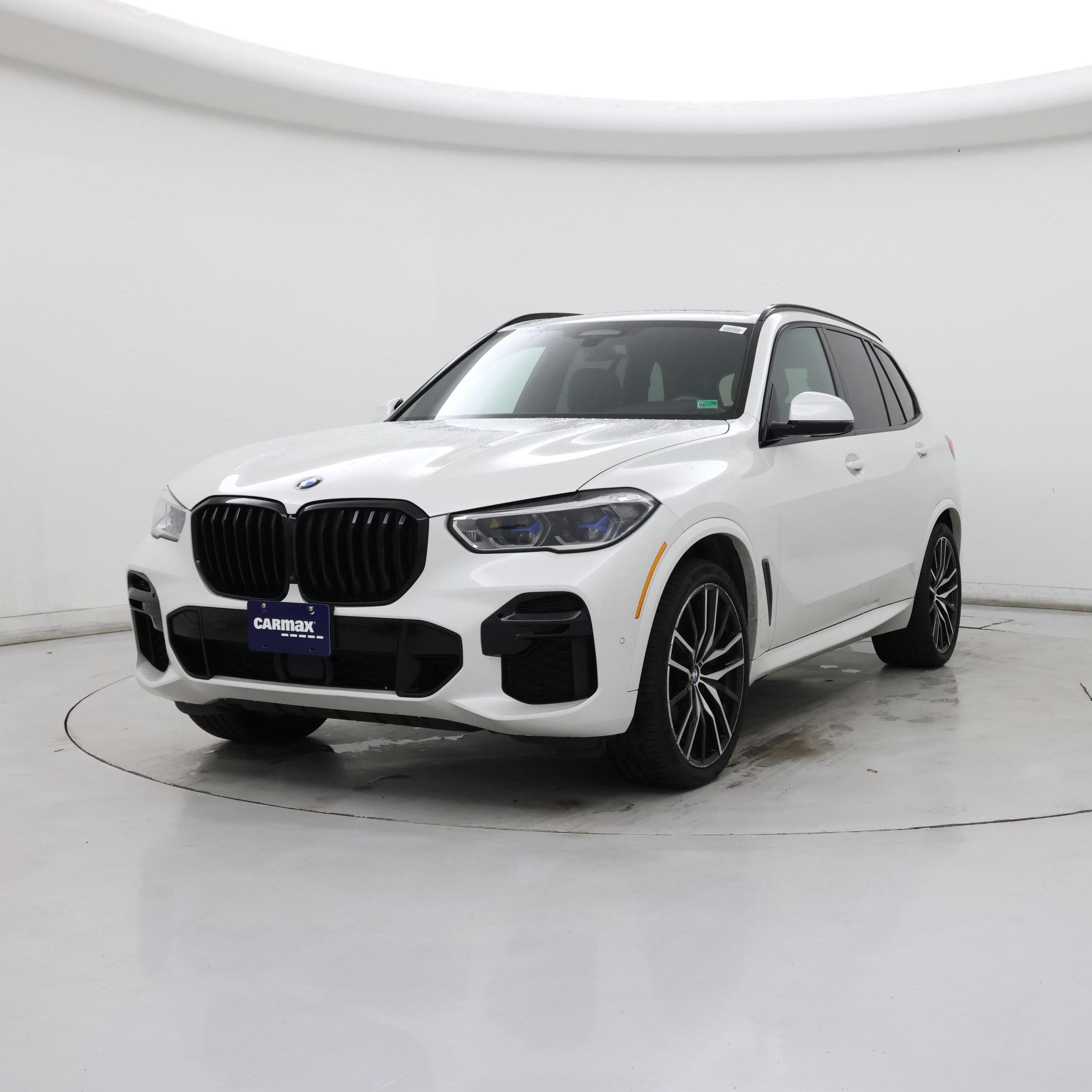 Thumbnail: 2023 BMW X5 - 4