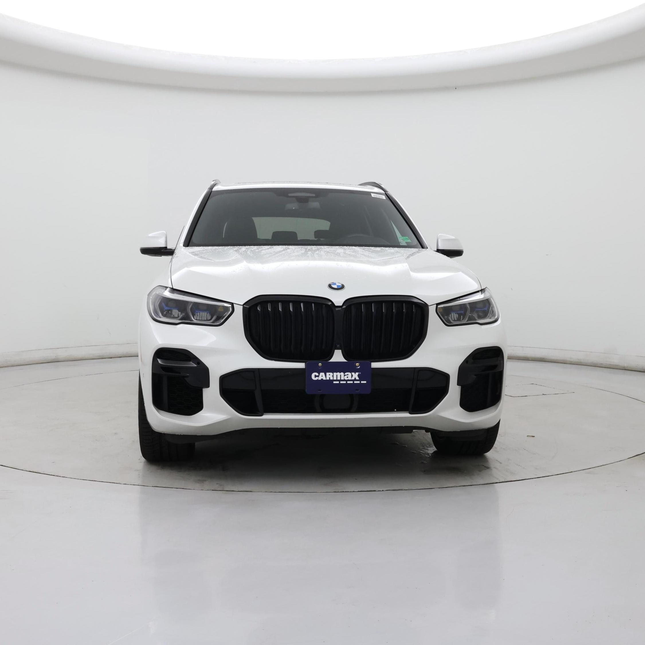 Thumbnail: 2023 BMW X5 - 5