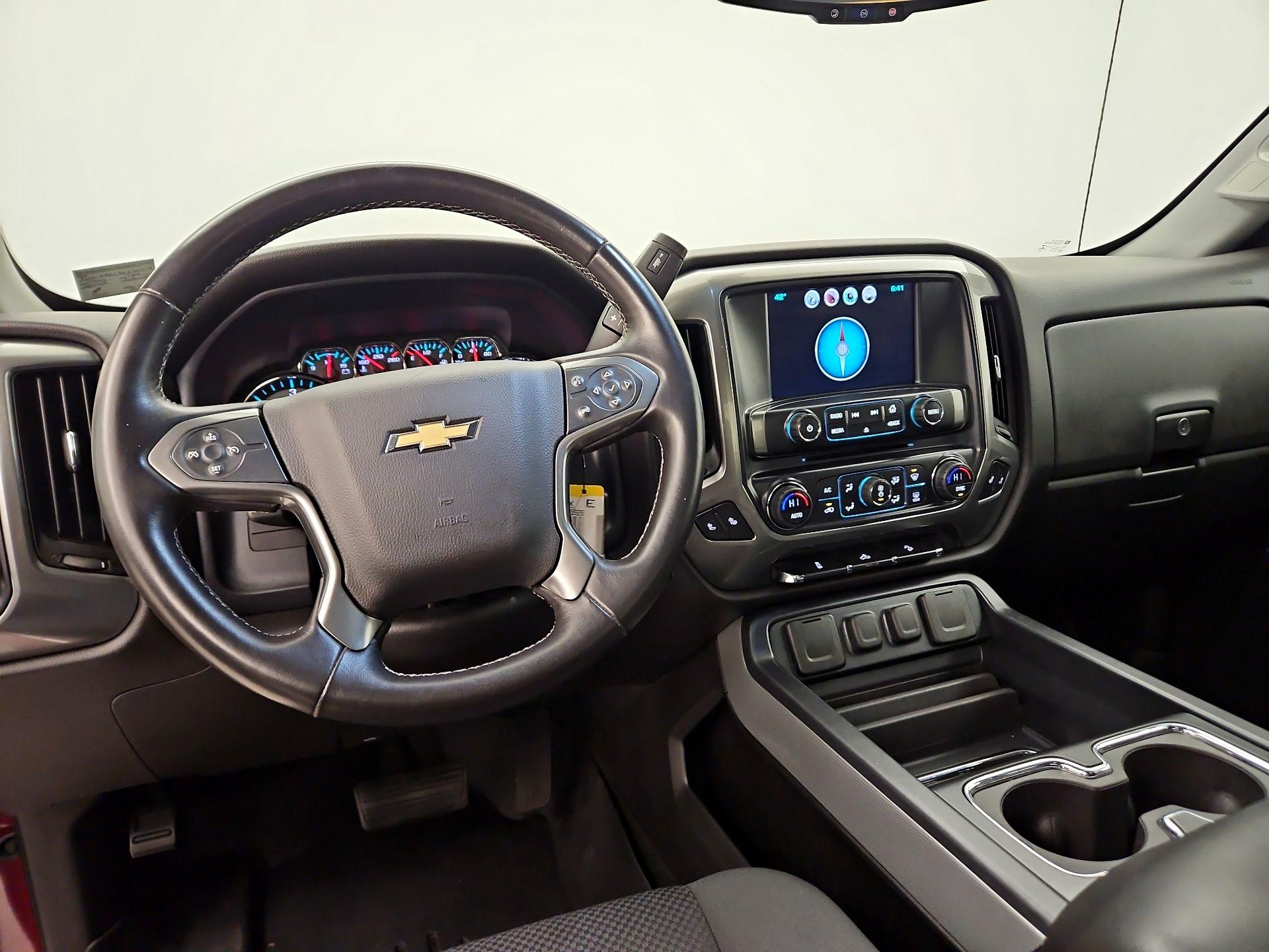 Thumbnail: 2016 Chevrolet Silverado 1500 - 9