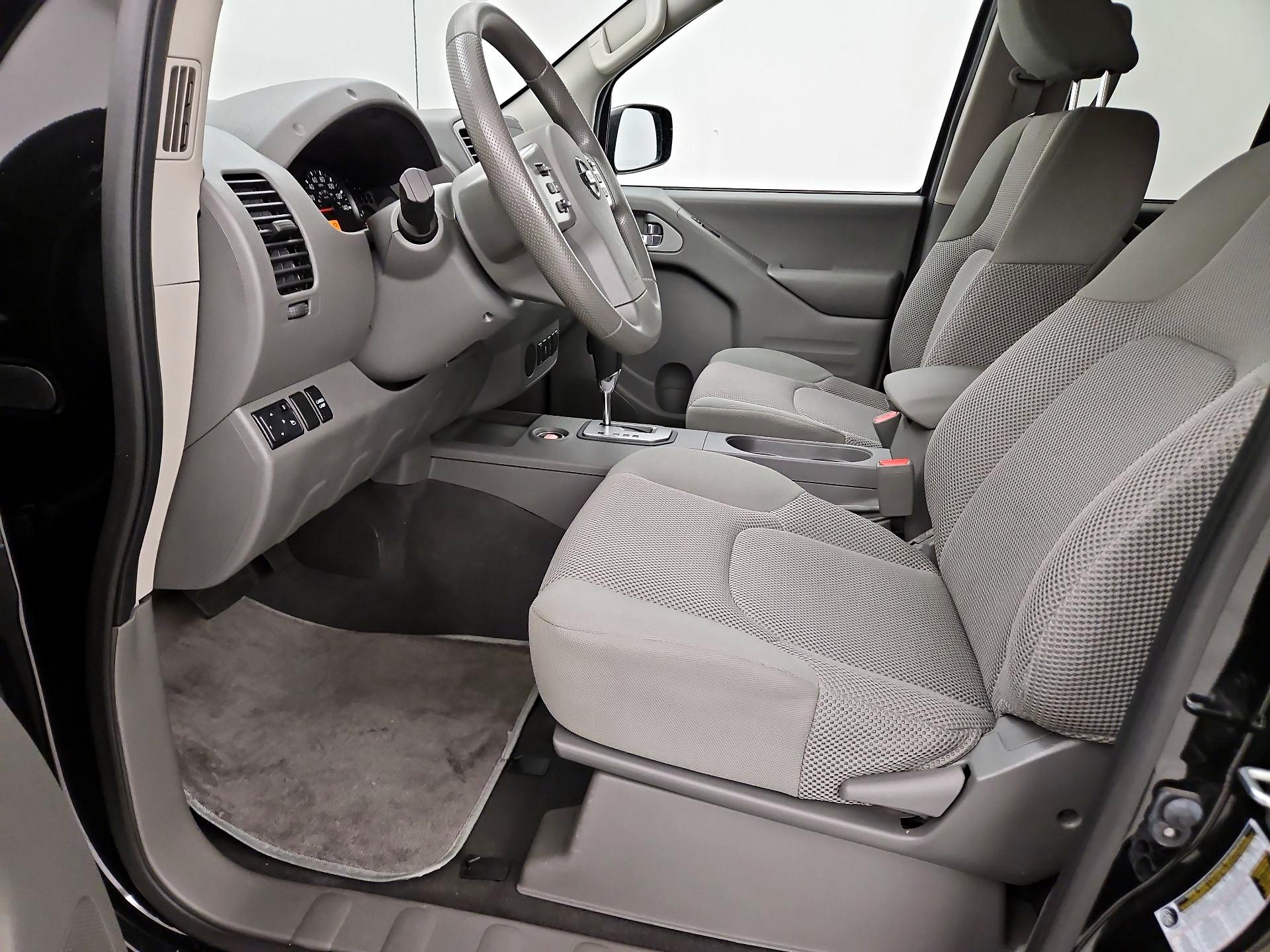 Thumbnail: 2021 Nissan Frontier - 11