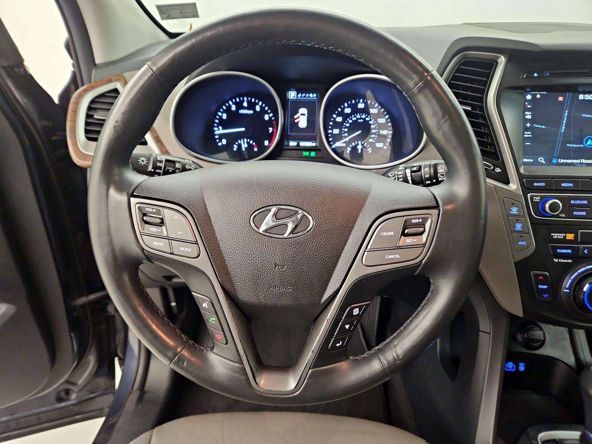 Thumbnail: 2017 Hyundai Santa Fe - 10