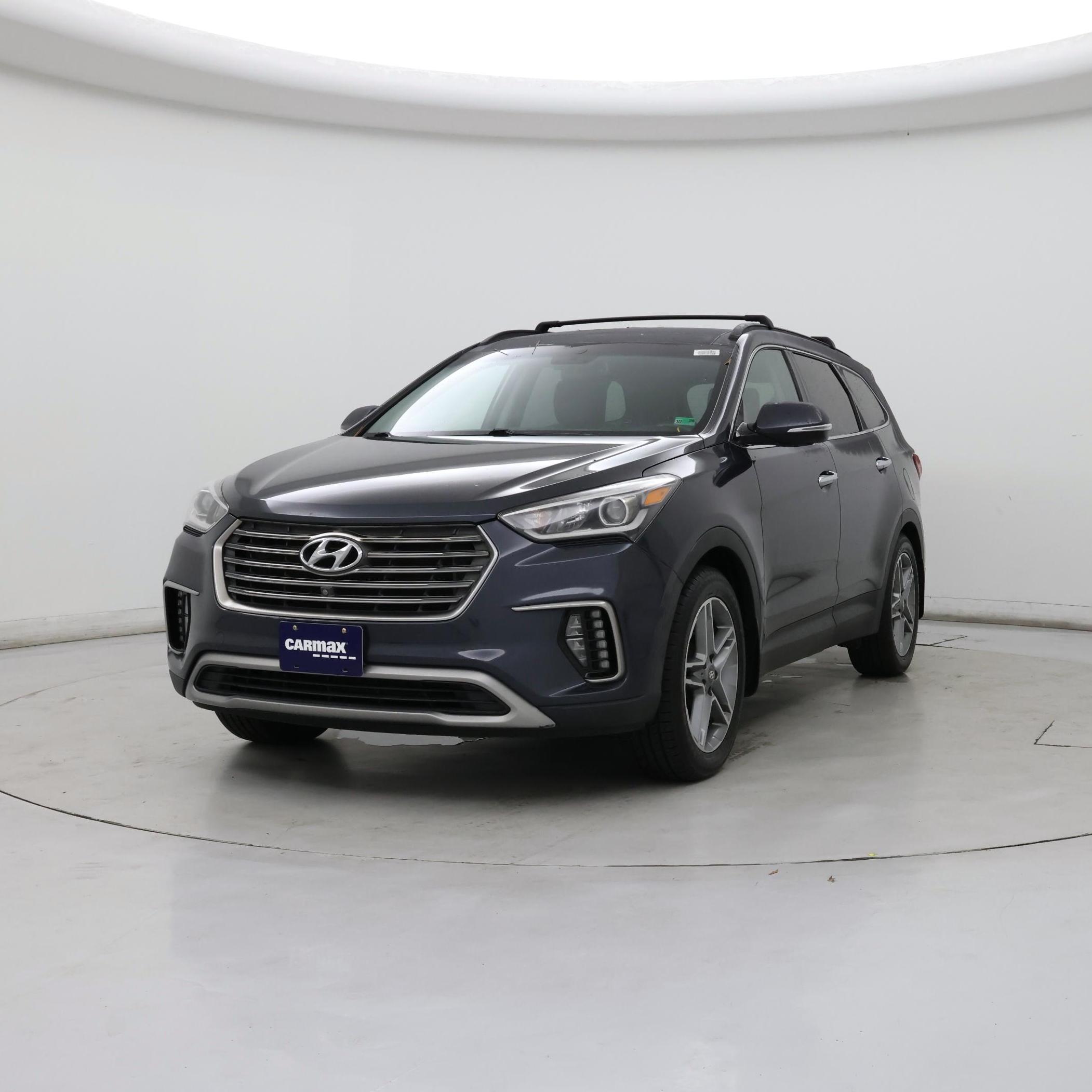 Thumbnail: 2017 Hyundai Santa Fe - 4