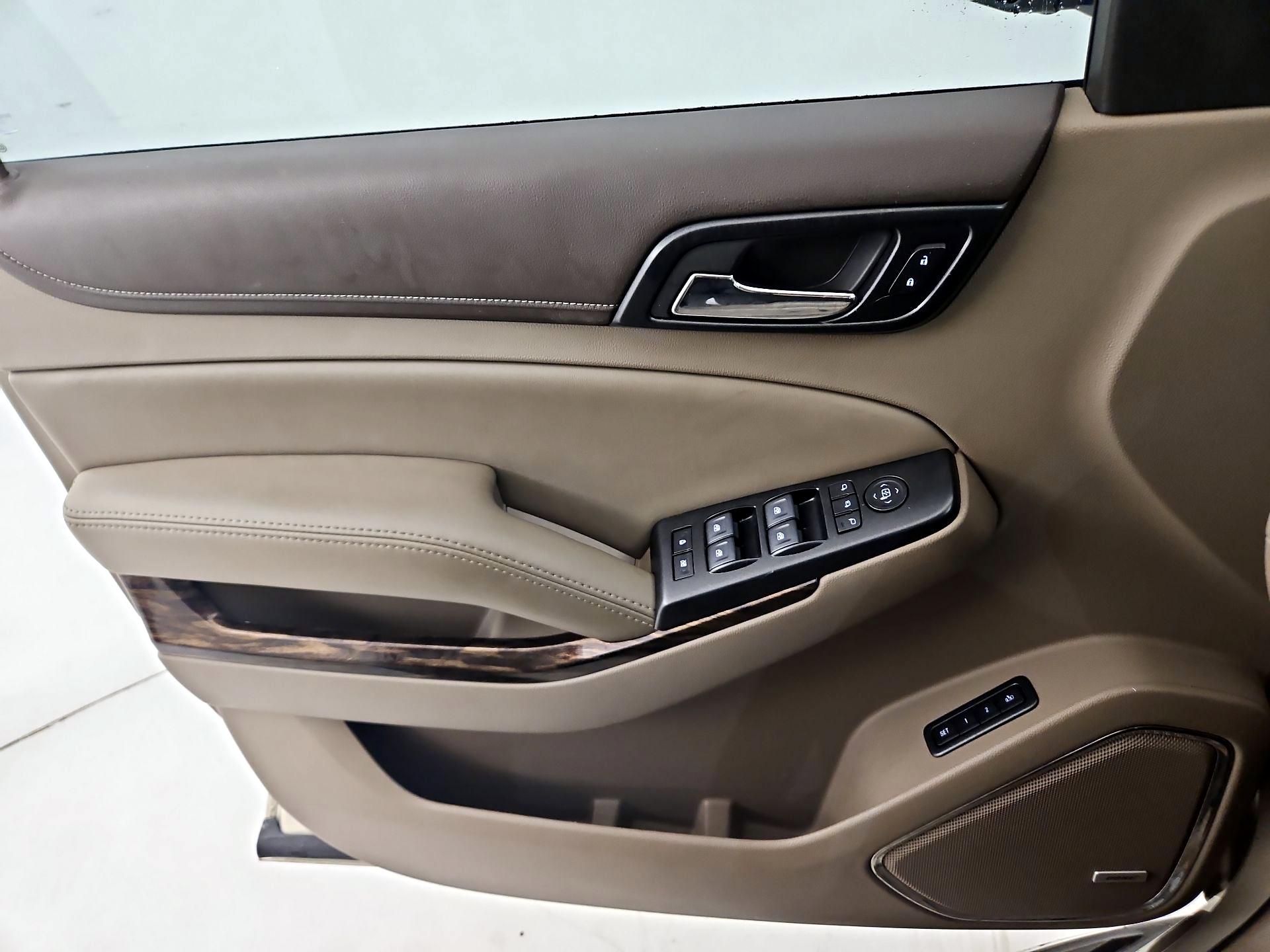 Thumbnail: 2015 GMC Yukon - 12