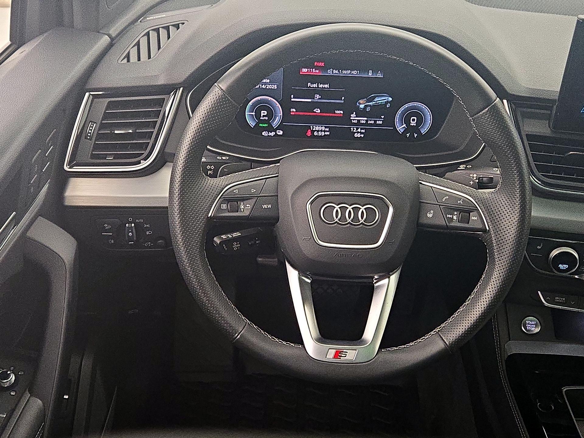 Thumbnail: 2023 Audi Q5 - 10