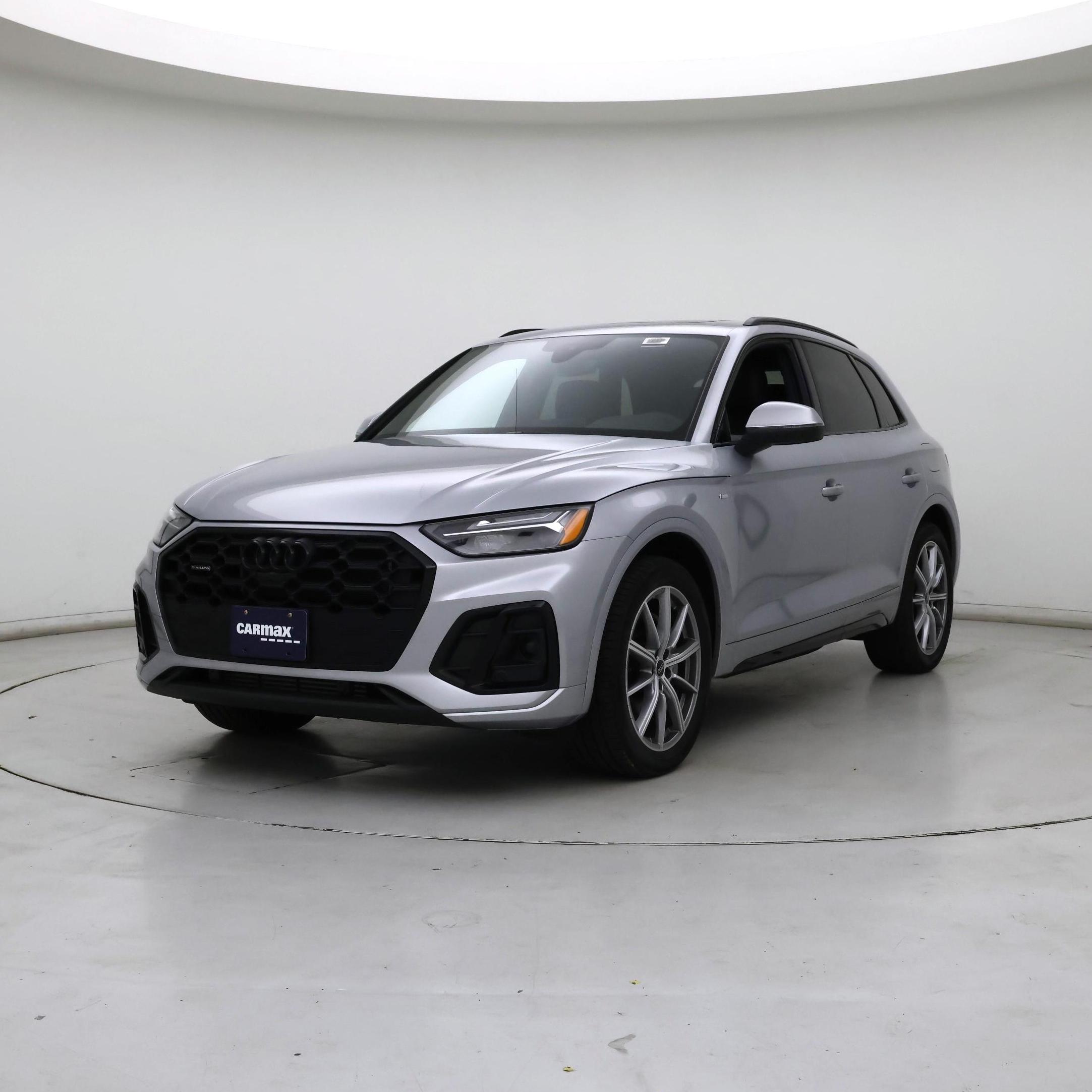 Thumbnail: 2023 Audi Q5 - 4