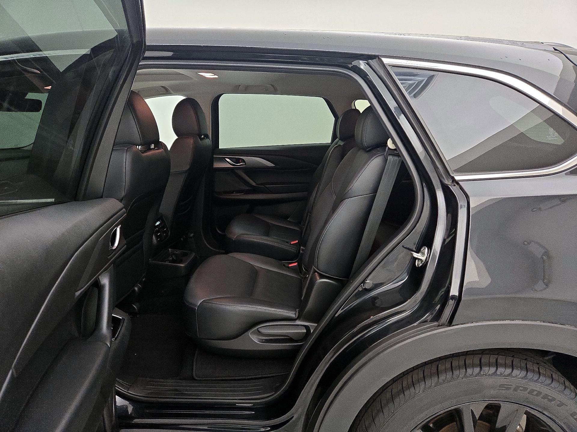 Thumbnail: 2023 Mazda CX-9 - 18