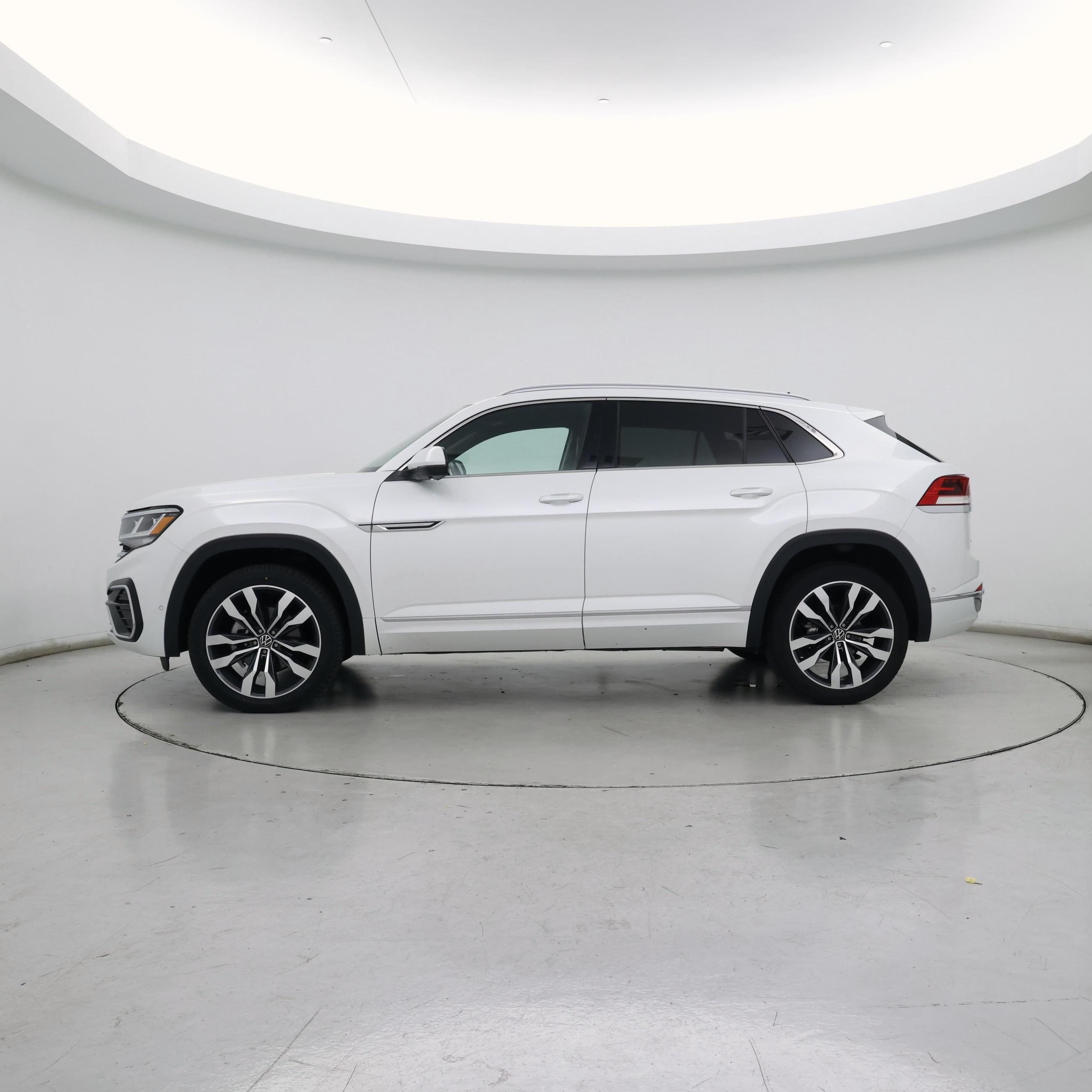 Thumbnail: 2022 Volkswagen Atlas - 3