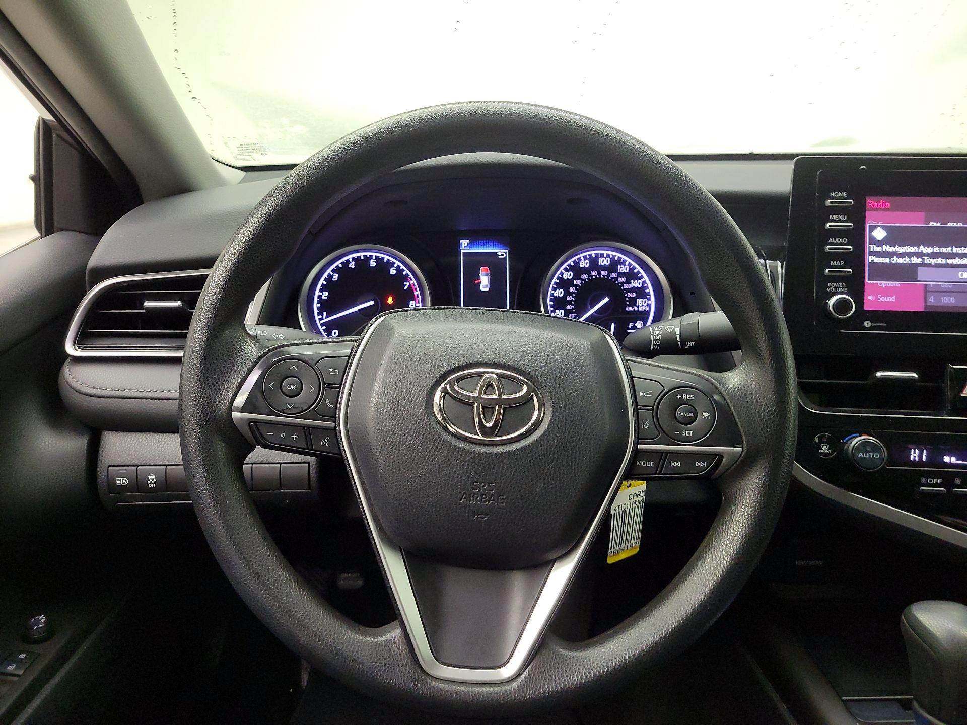 Thumbnail: 2022 Toyota Camry - 10