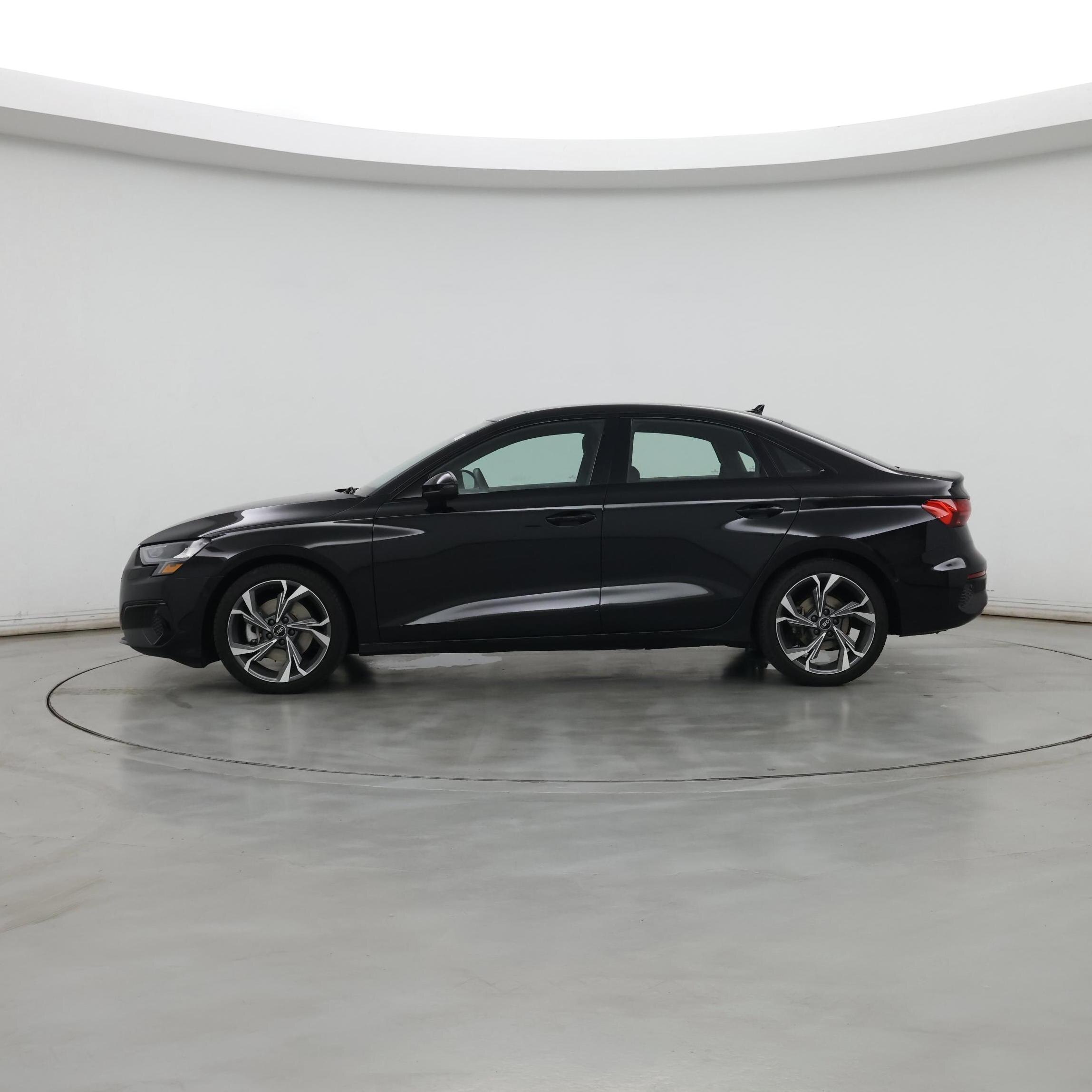 Thumbnail: 2022 Audi A3 - 3
