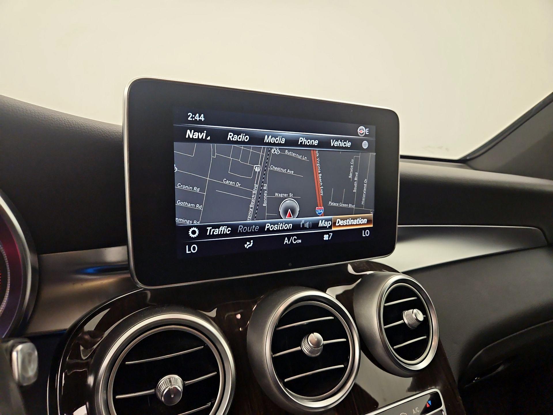Thumbnail: 2017 Mercedes-Benz GLC - 14