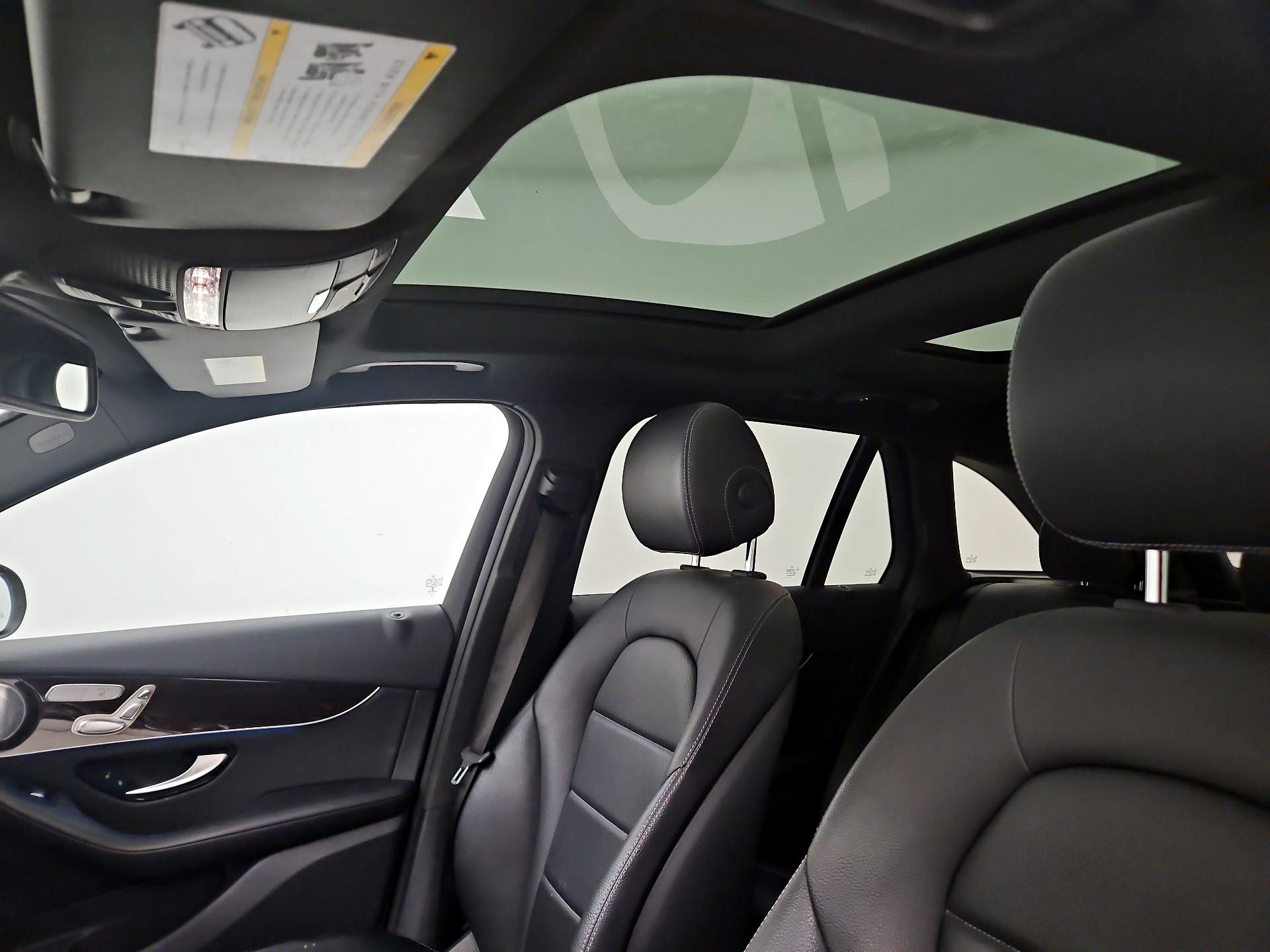 Thumbnail: 2017 Mercedes-Benz GLC - 20
