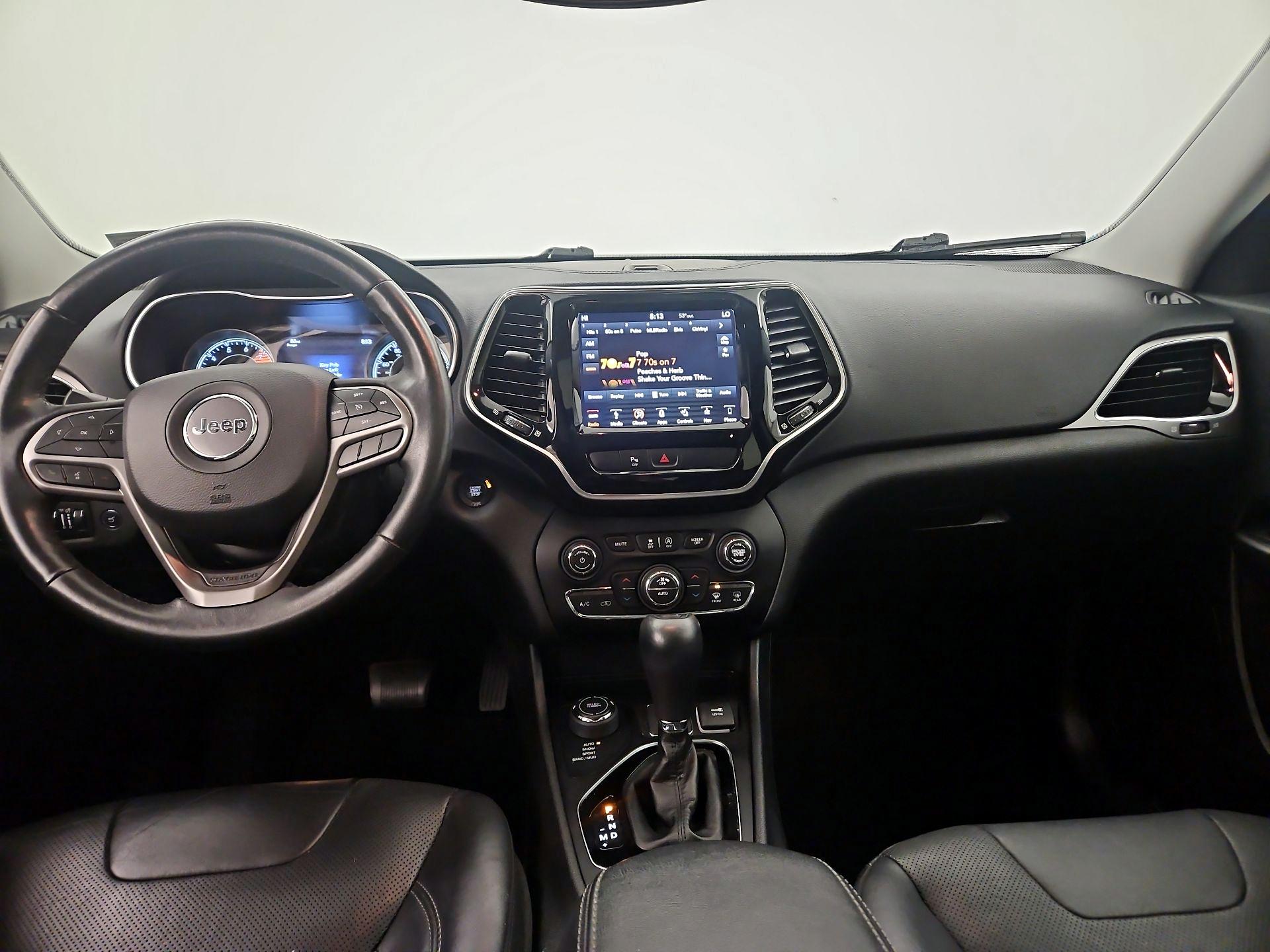 Thumbnail: 2019 Jeep Cherokee - 9