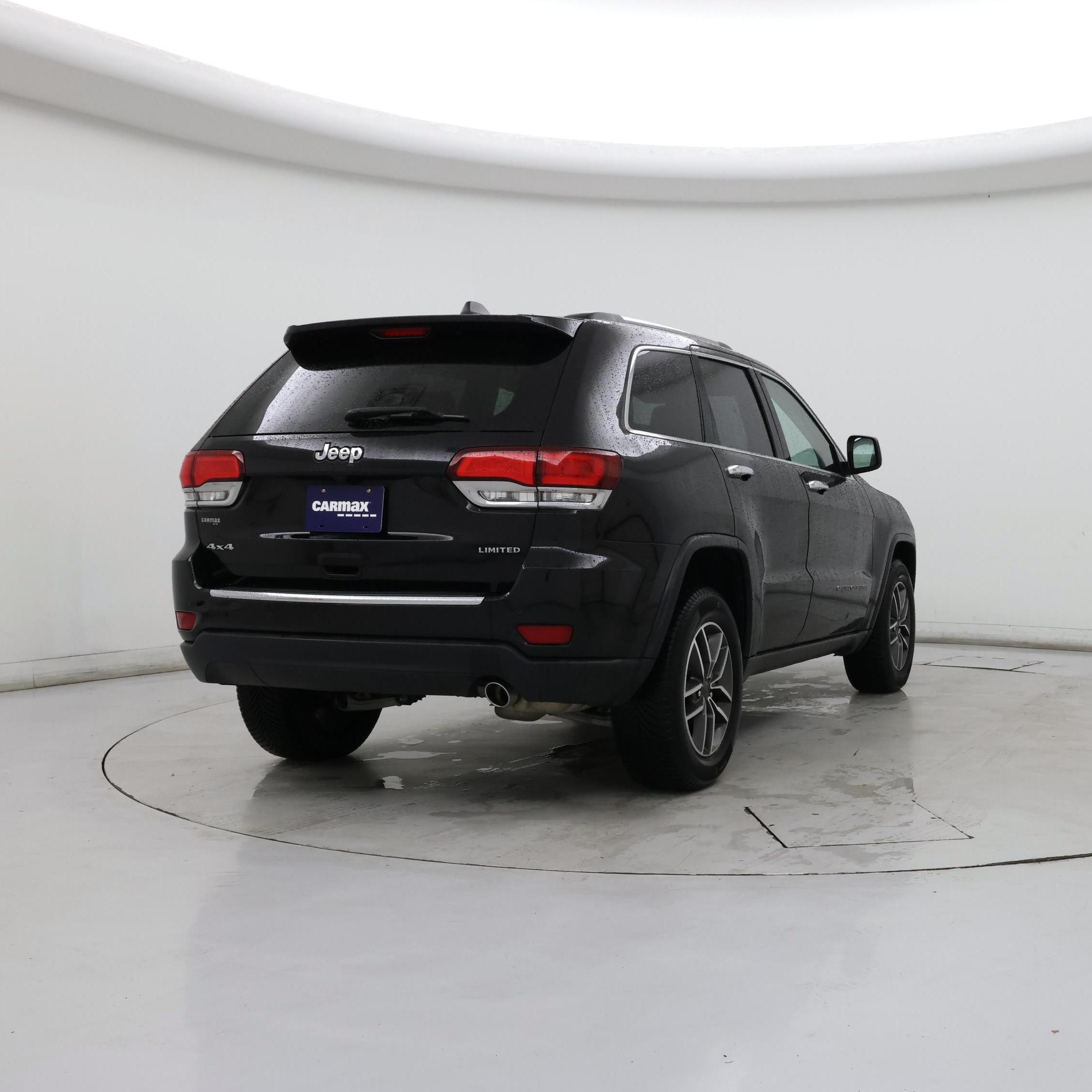 Thumbnail: 2020 Jeep Grand Cherokee - 8