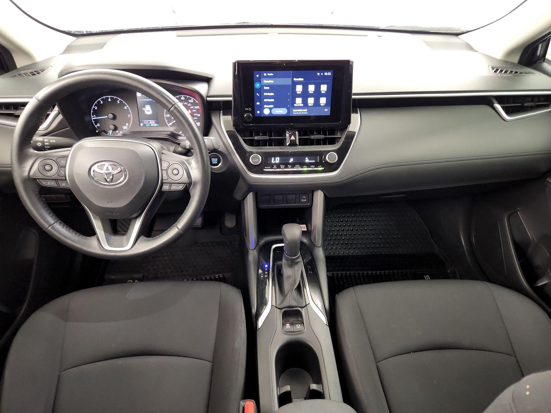 Thumbnail: 2023 Toyota Corolla Cross - 9